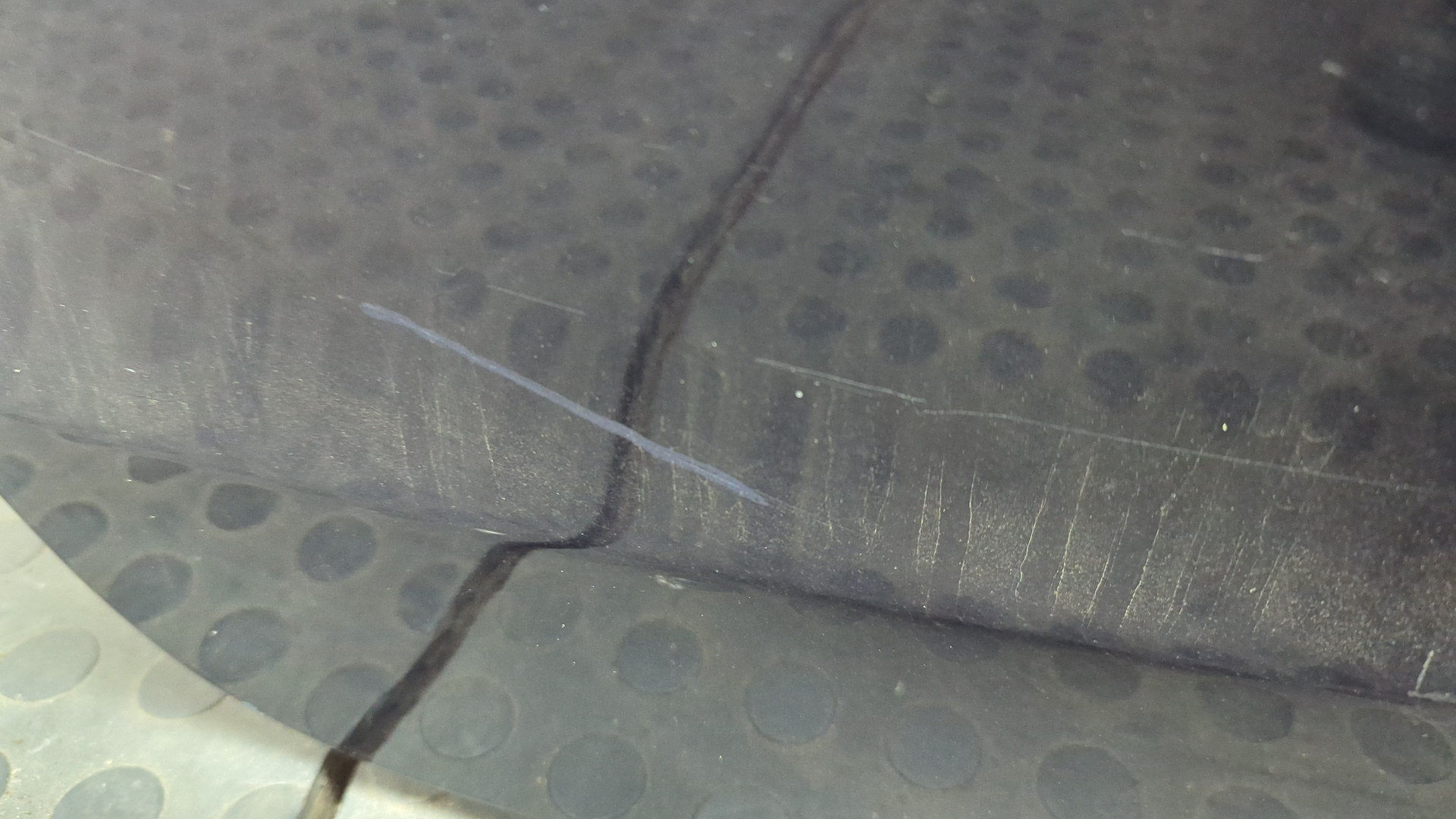 Дверь багажника