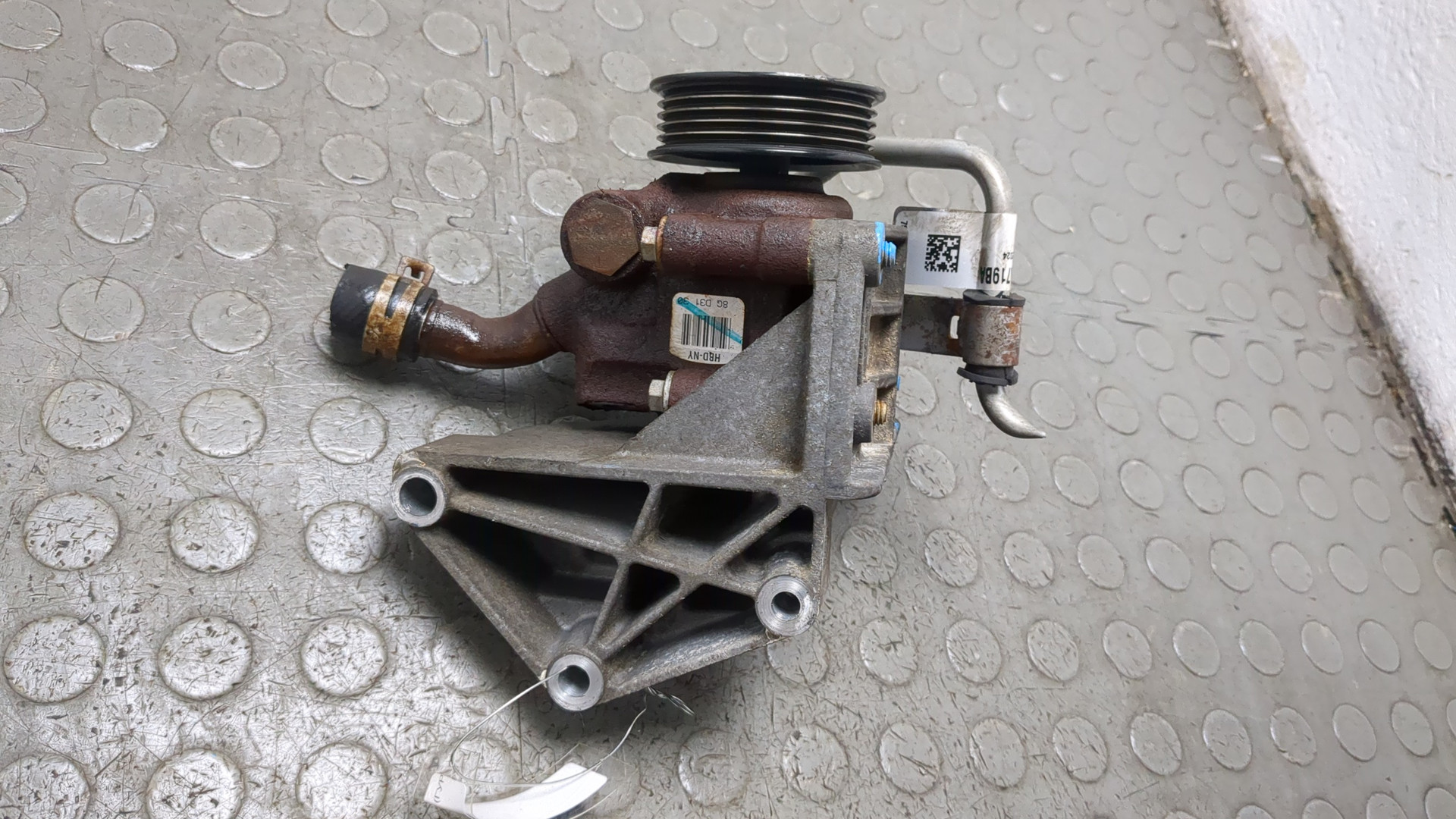 Насос ГУР (гидроусилитель руля)