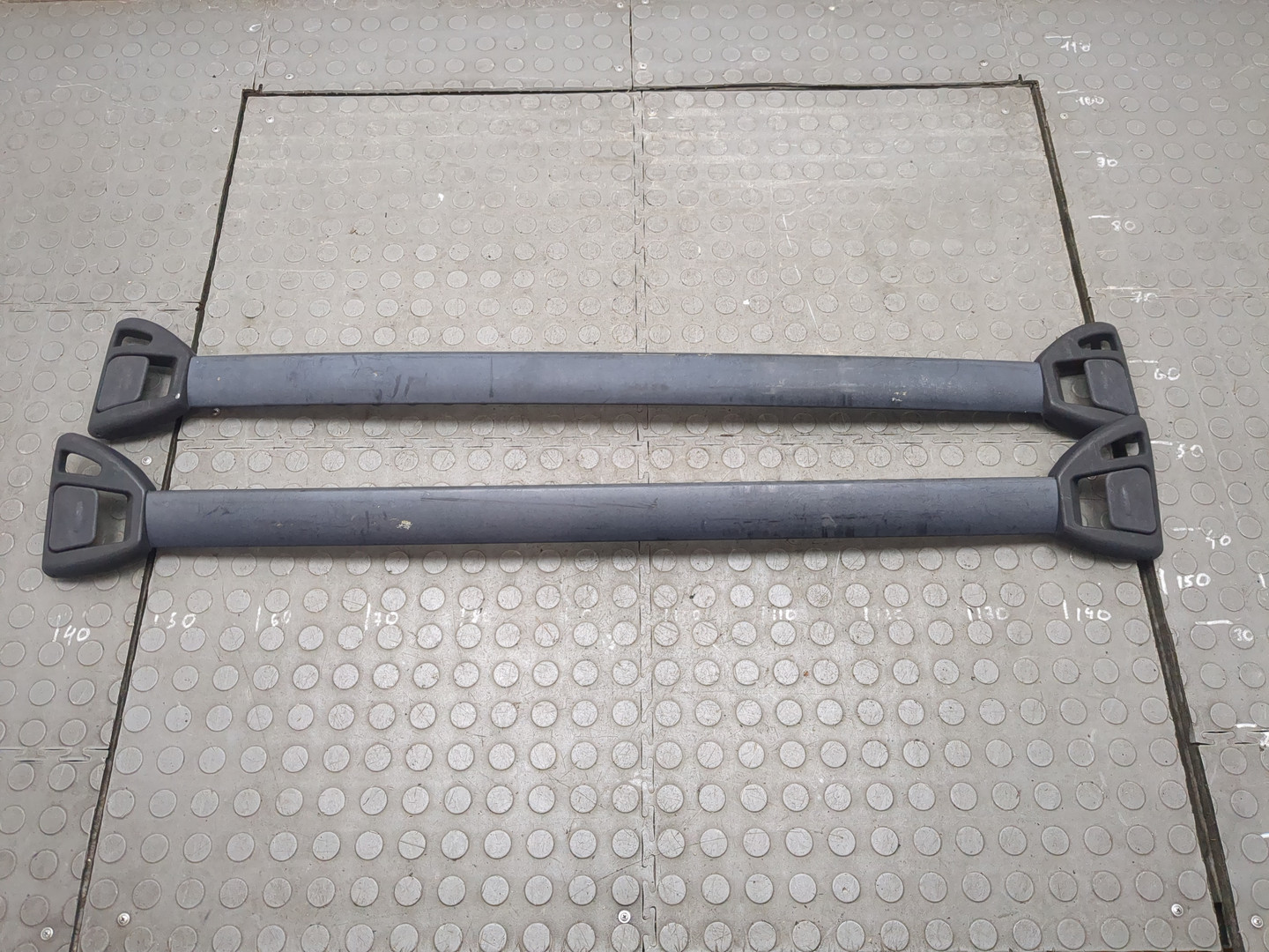 Рейлинги (релинг) к-кт (планки на крышу)