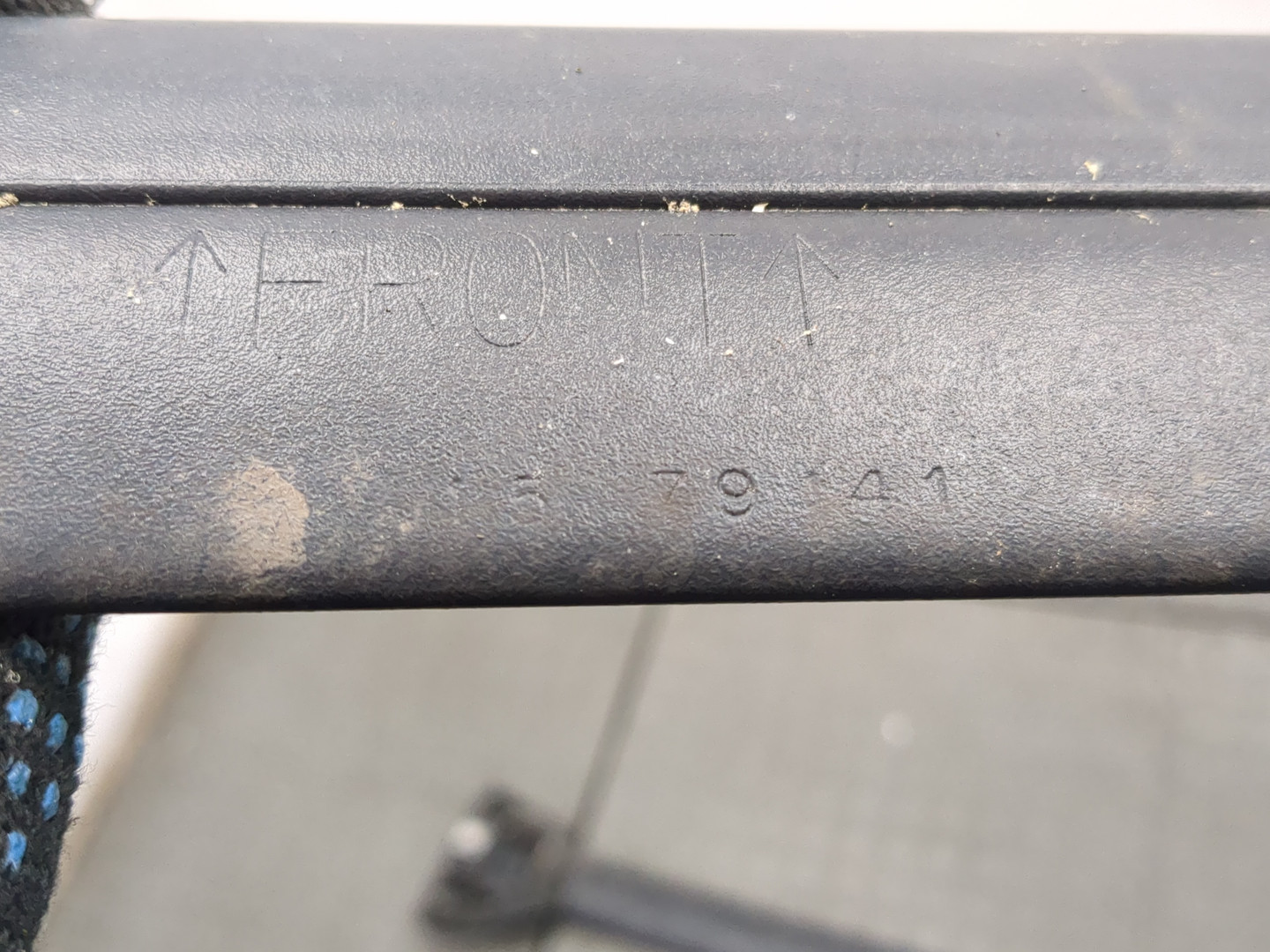 Рейлинги (релинг) к-кт (планки на крышу)