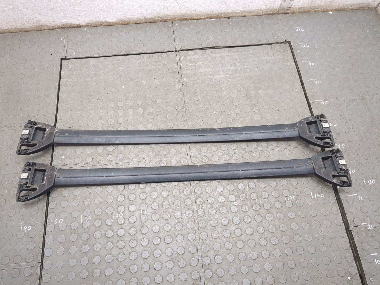 Рейлинги (релинг) к-кт (планки на крышу)