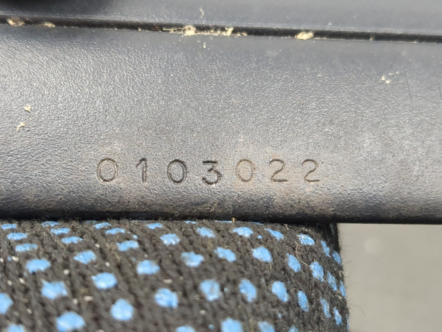 Рейлинги (релинг) к-кт (планки на крышу)