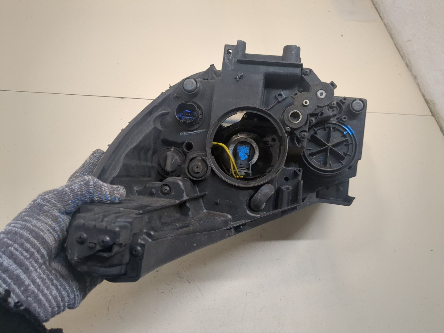 Фара правая