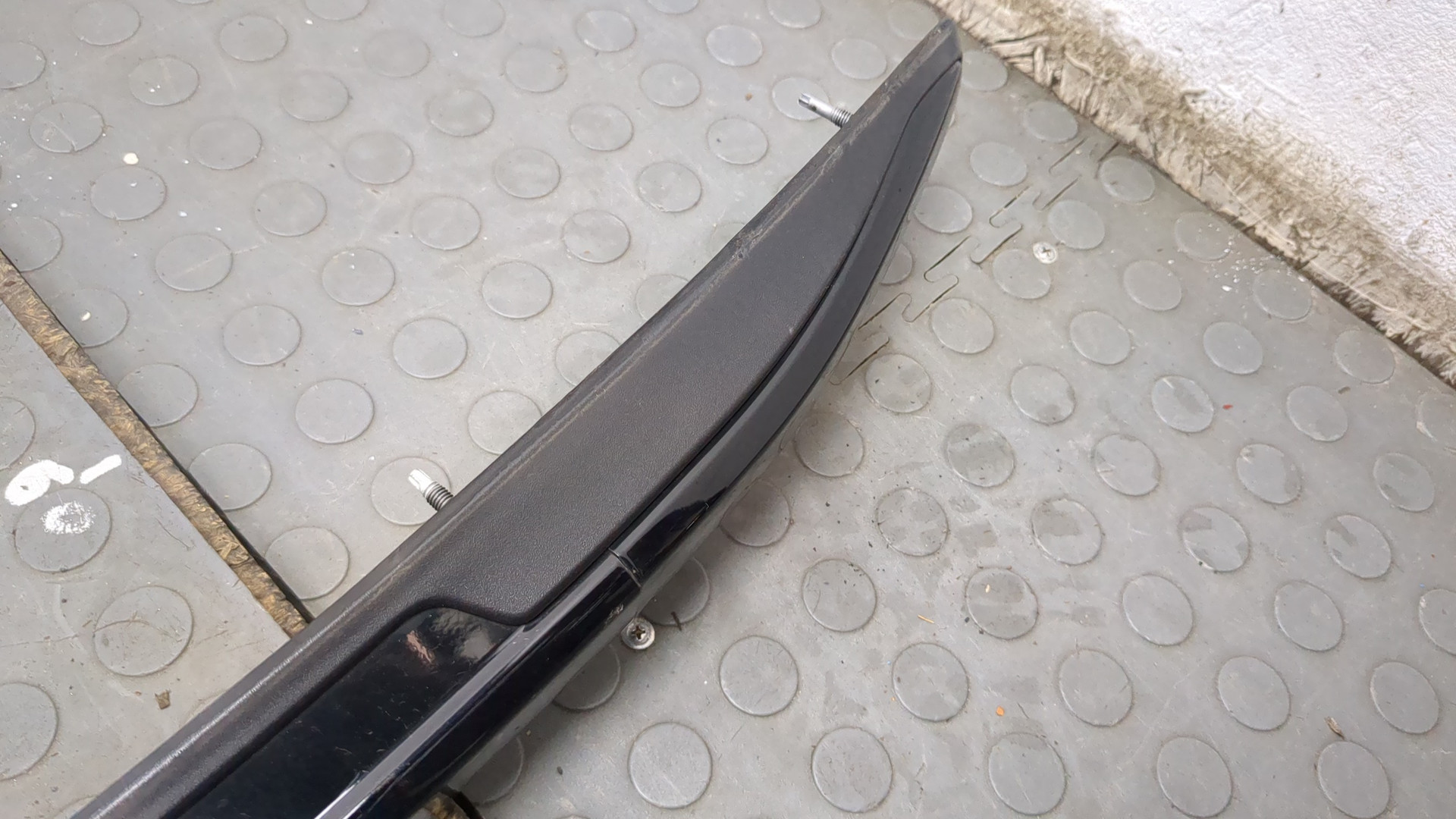 Рейлинг (релинг) левый (планка на крышу)