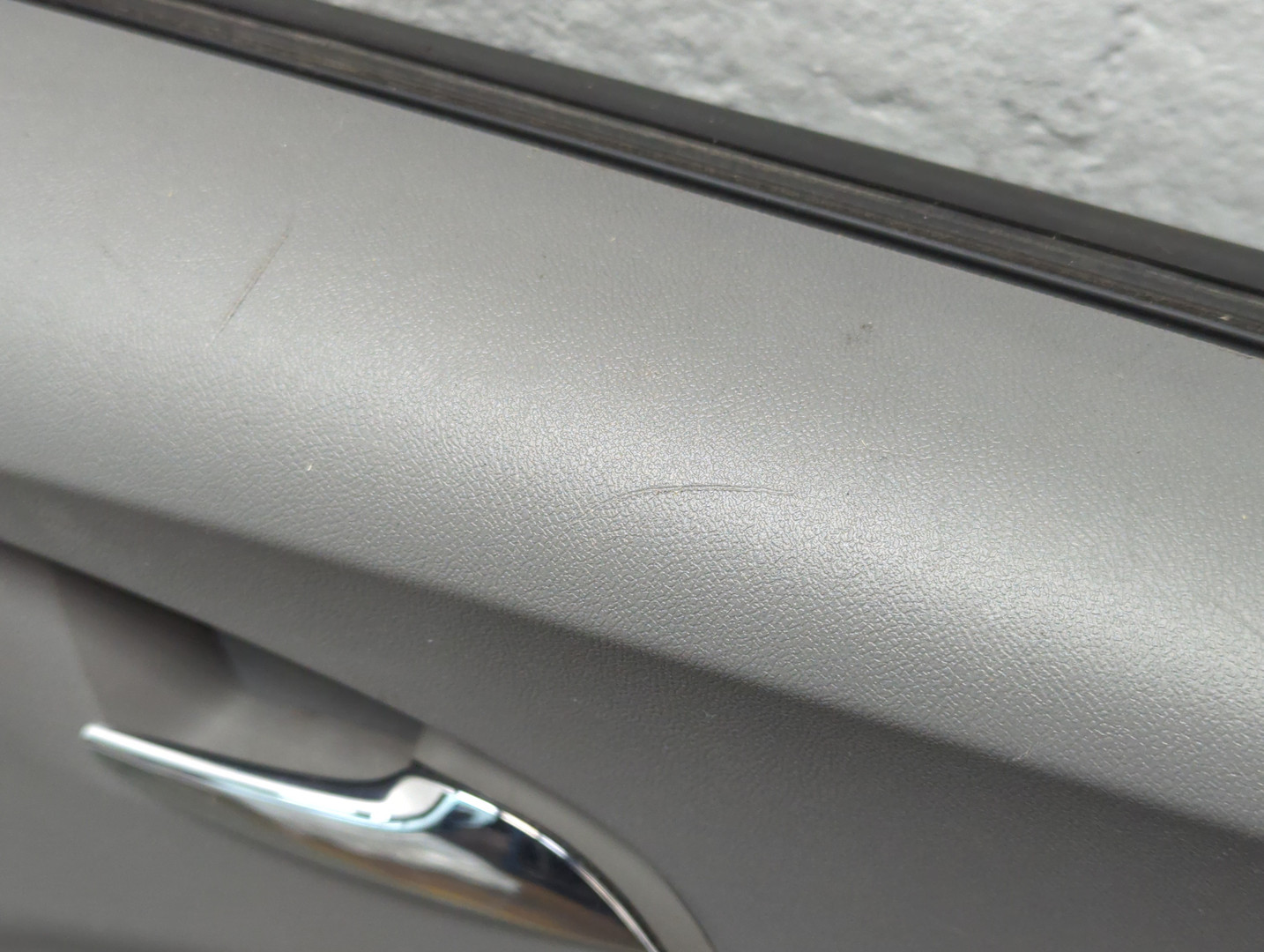 Дверь задняя правая