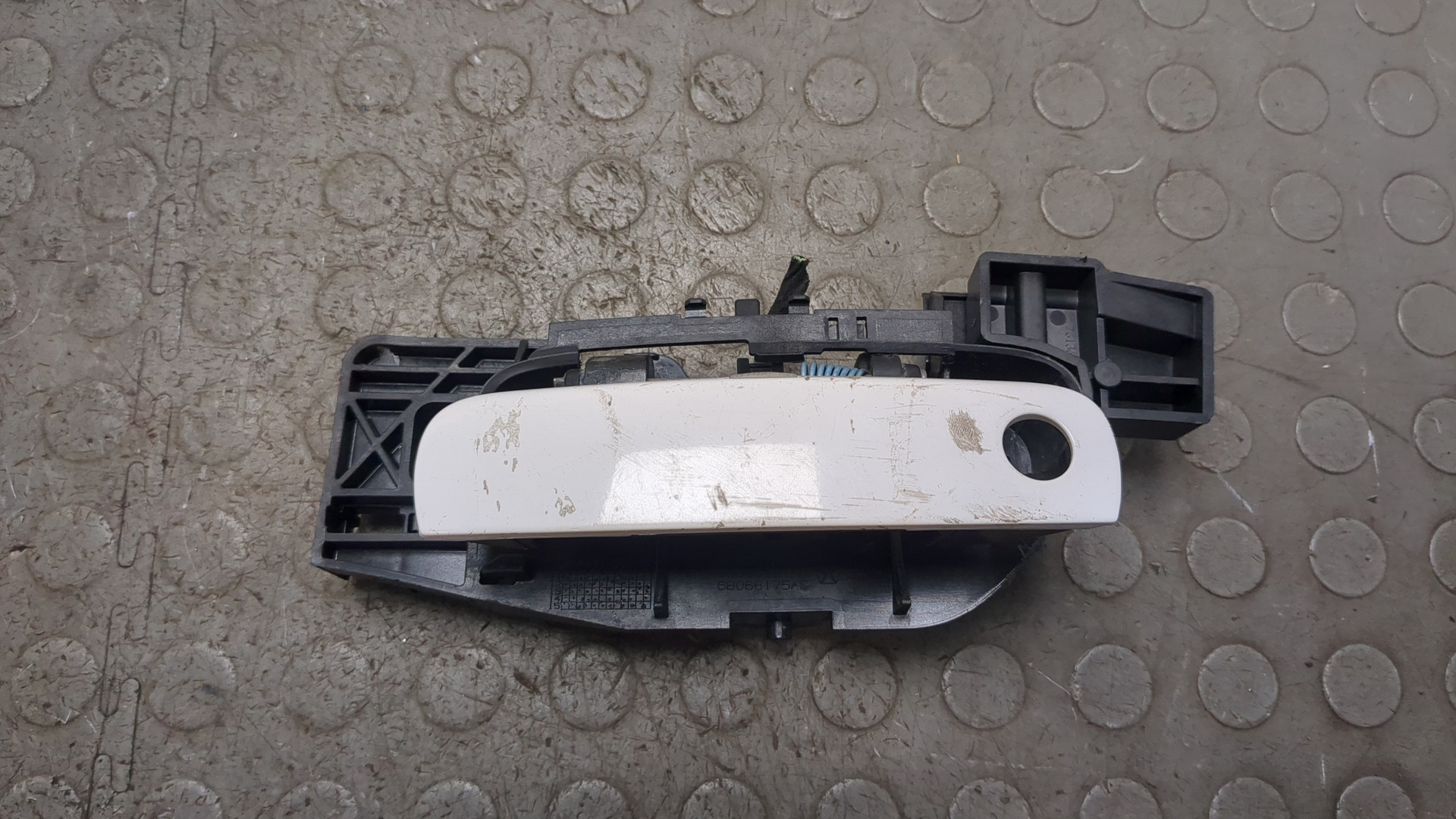 Ручка двери наружная