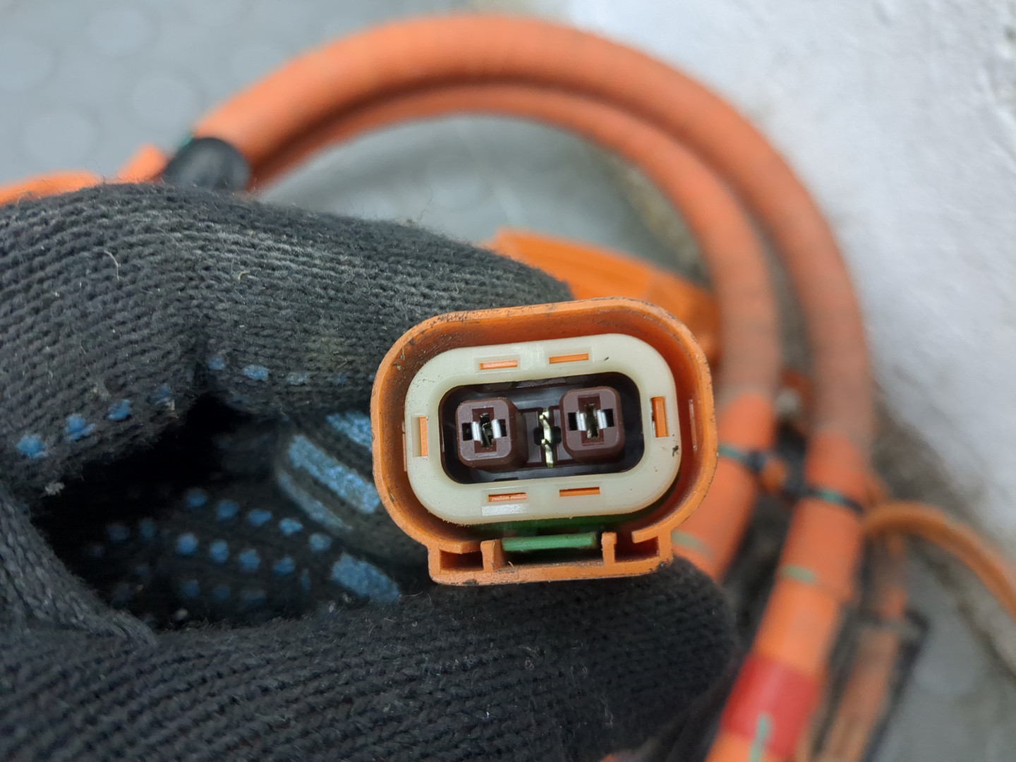 Провод высокого напряжения