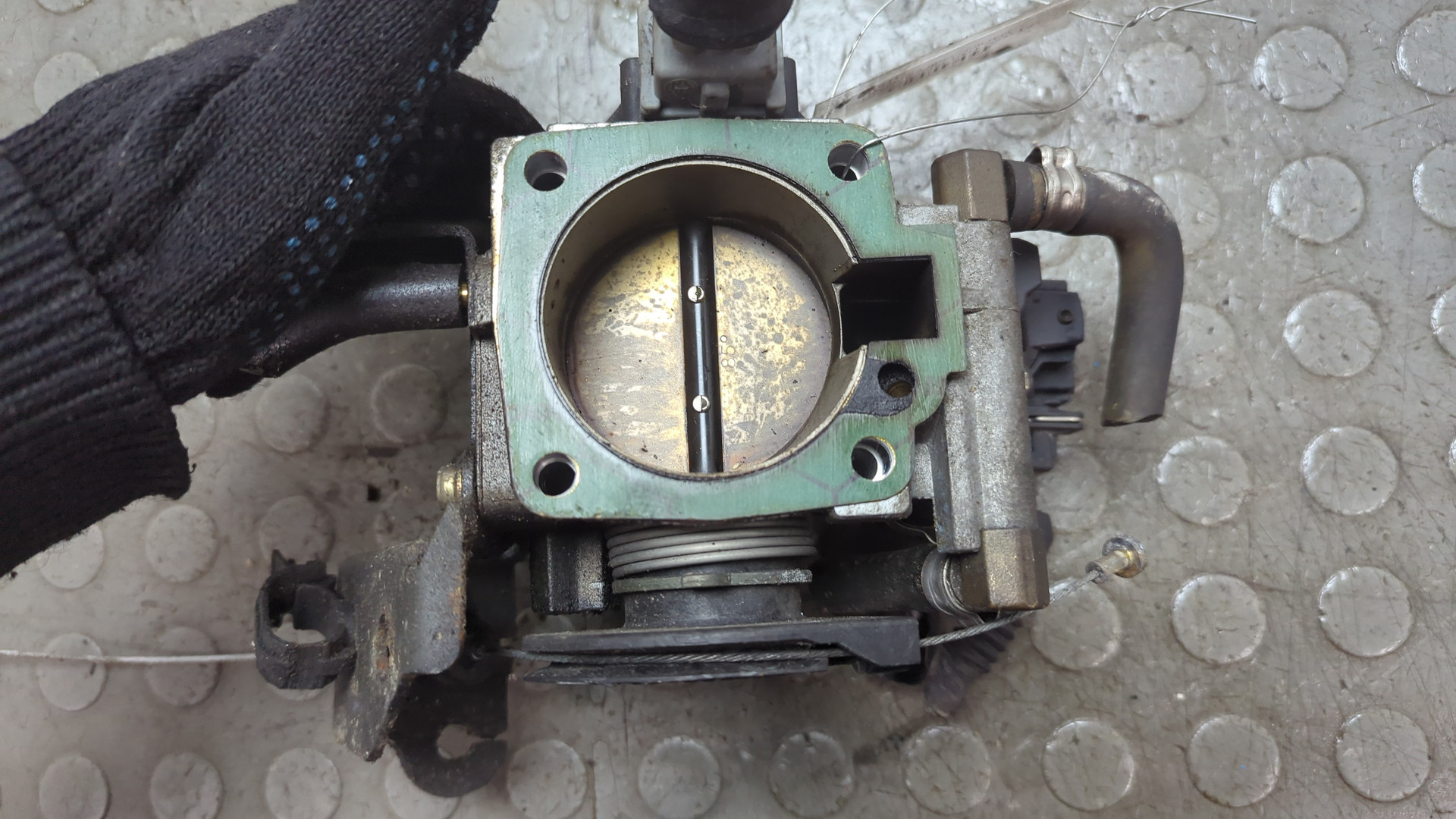 Заслонка дроссельная электрическая