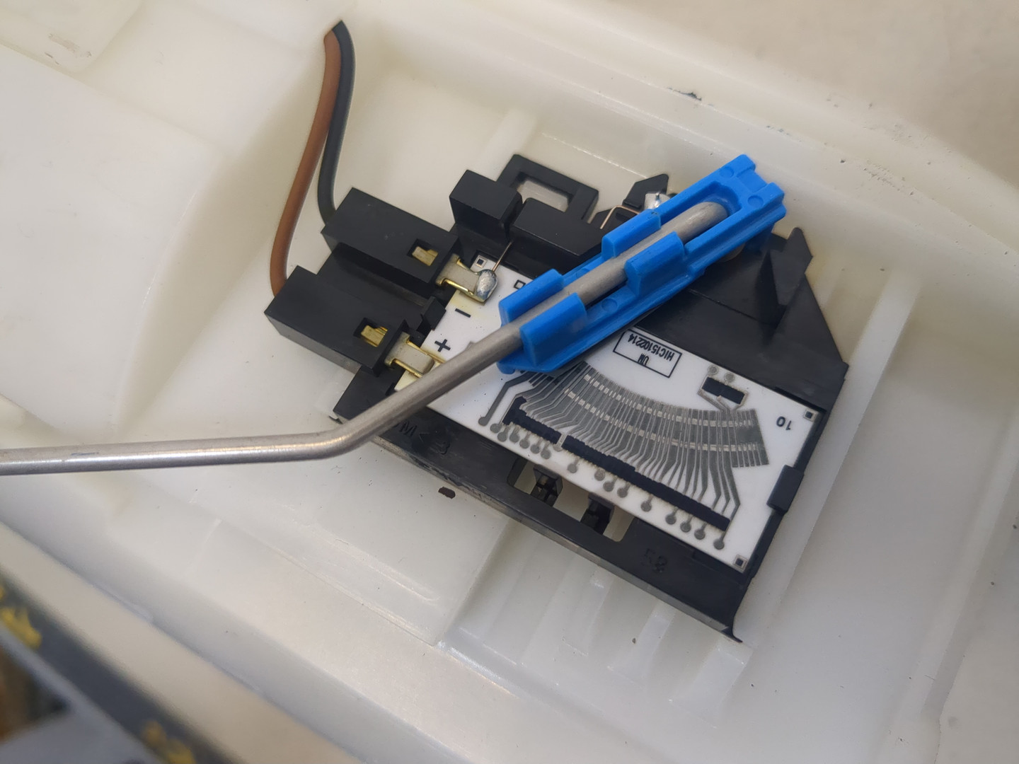 Насос топливный электрический