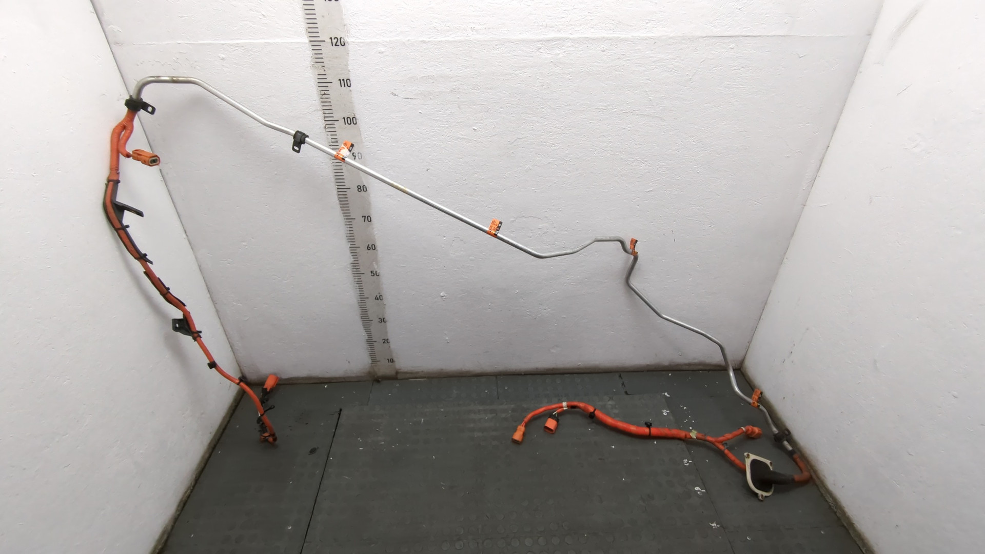 Провод высокого напряжения