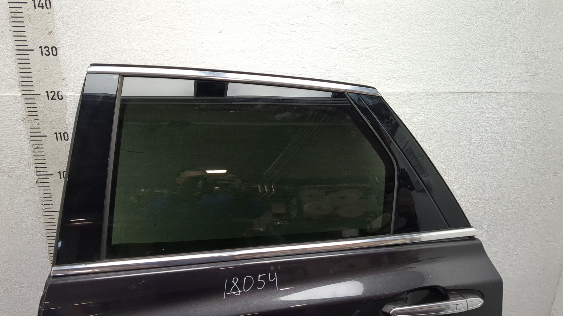 Дверь задняя левая