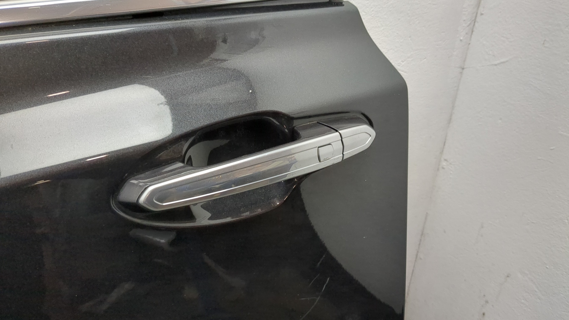 Дверь задняя левая