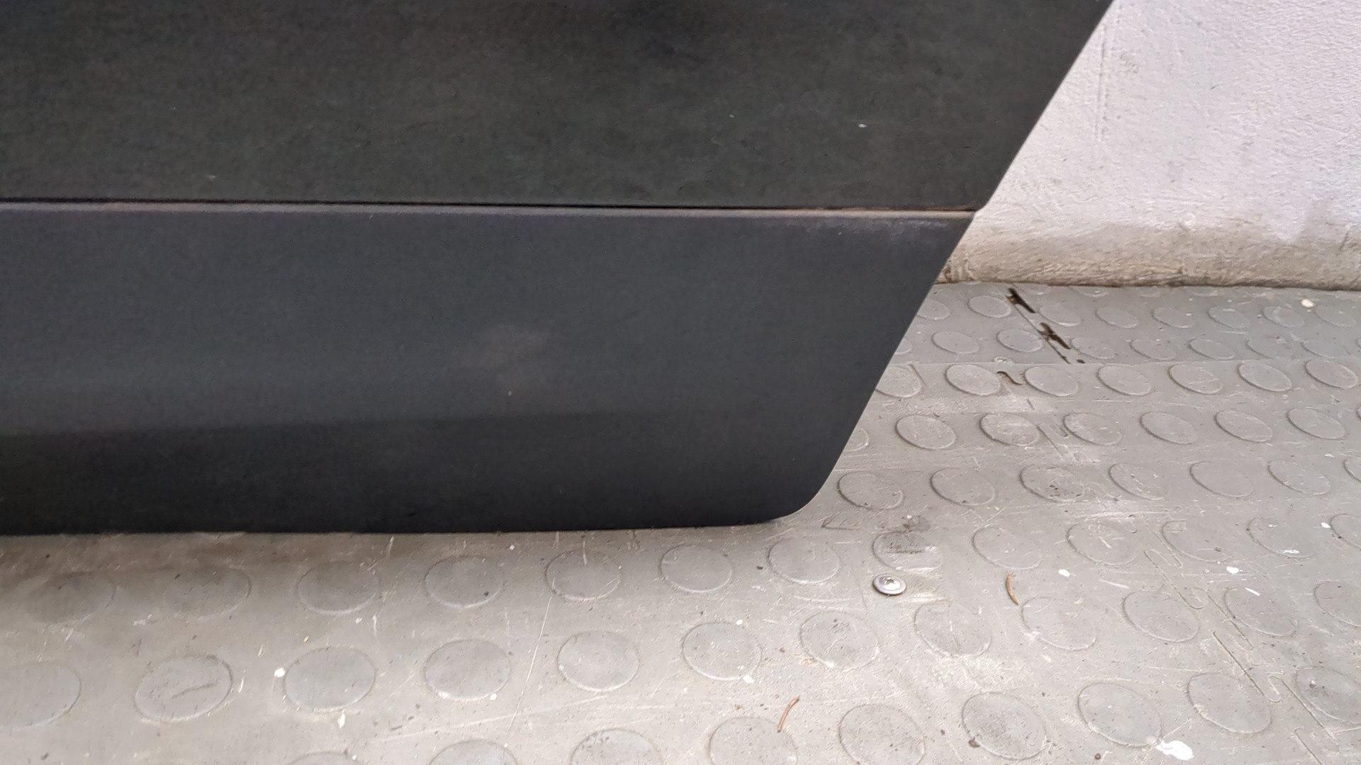 Дверь задняя левая