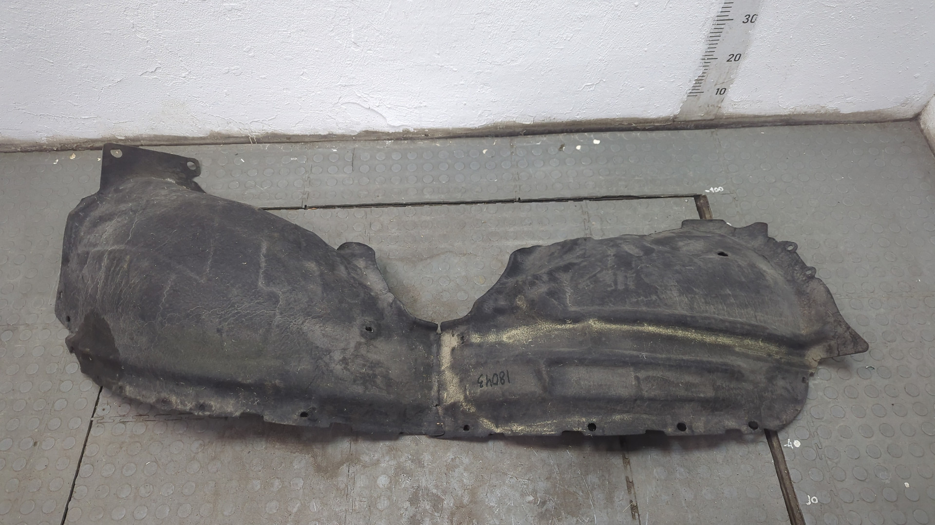 Локер передний левый