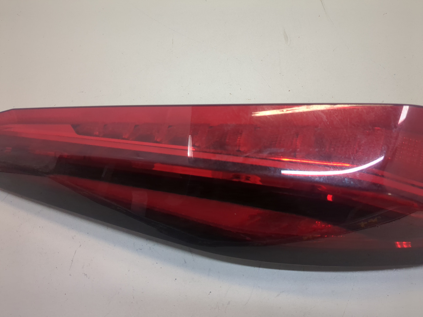 Фонарь задний левый