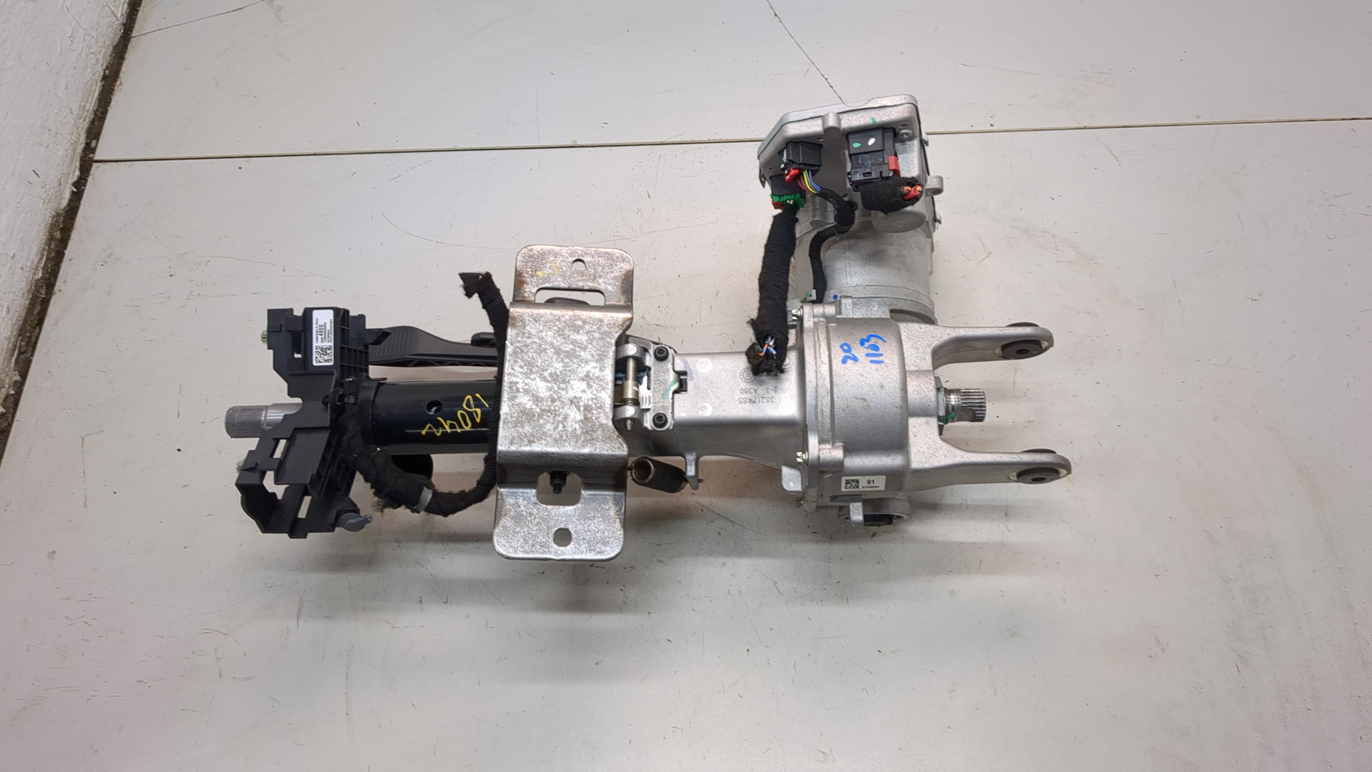 Серводвигатель рулевой рейки