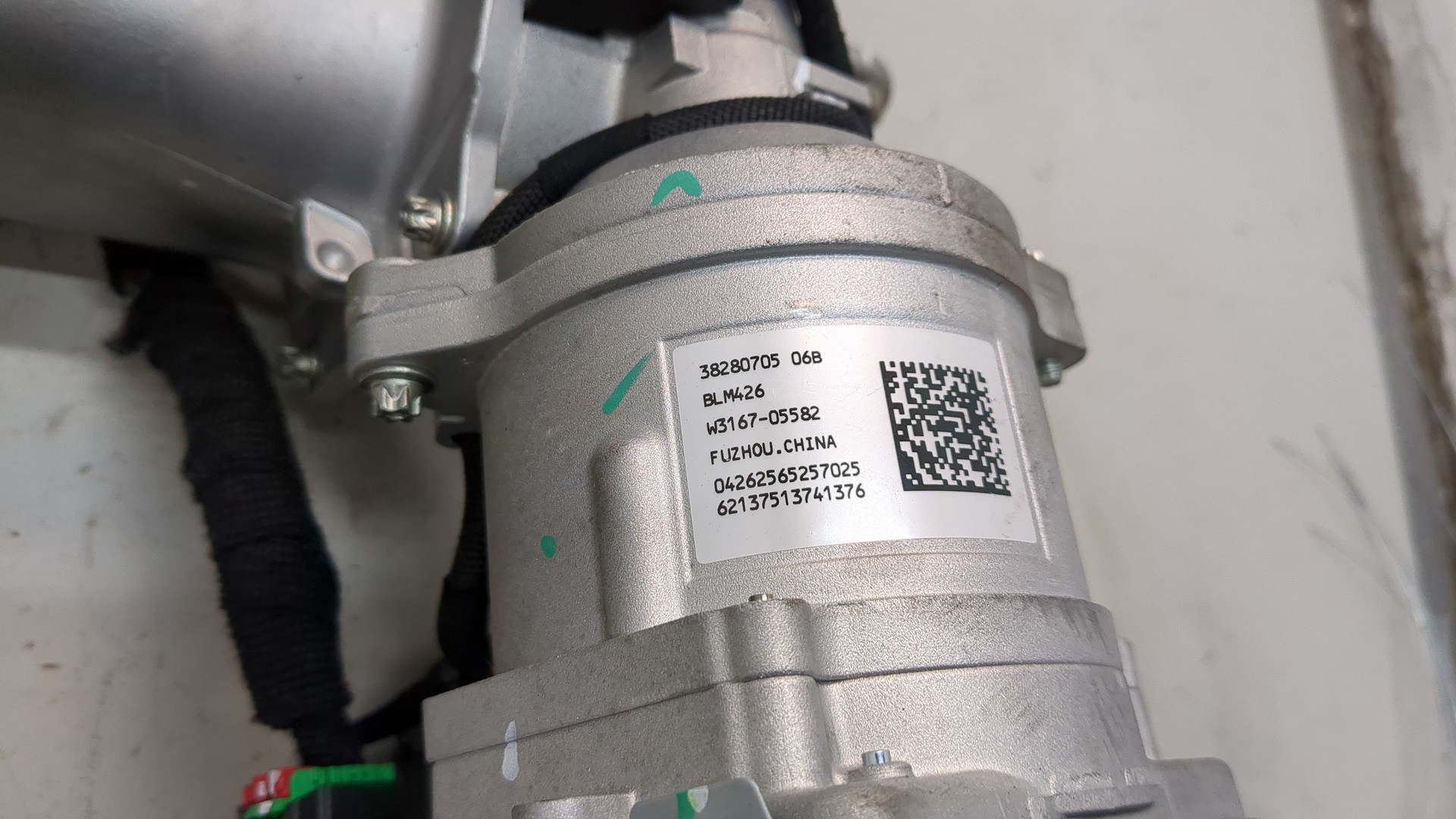 Серводвигатель рулевой рейки