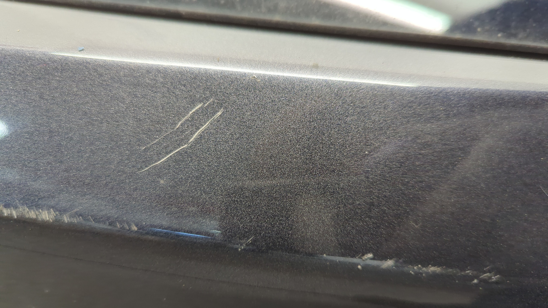 Дверь багажника