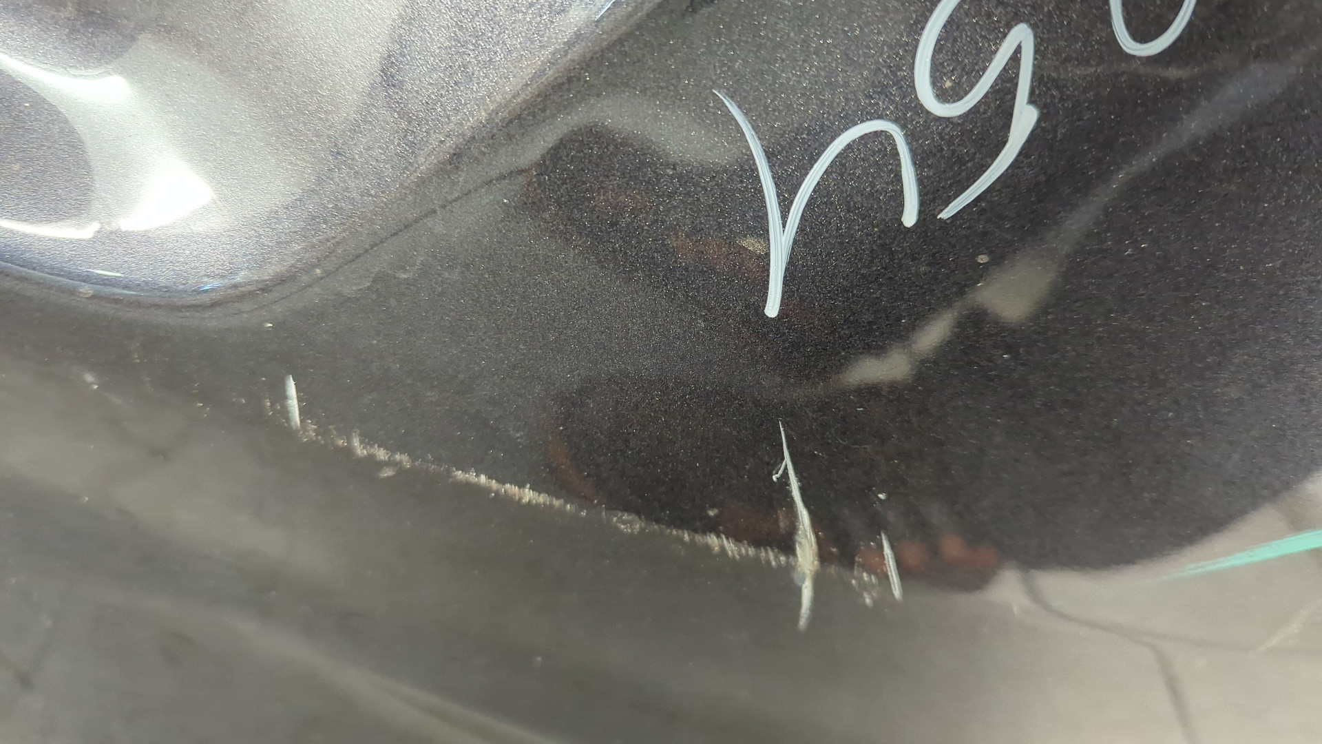 Дверь багажника