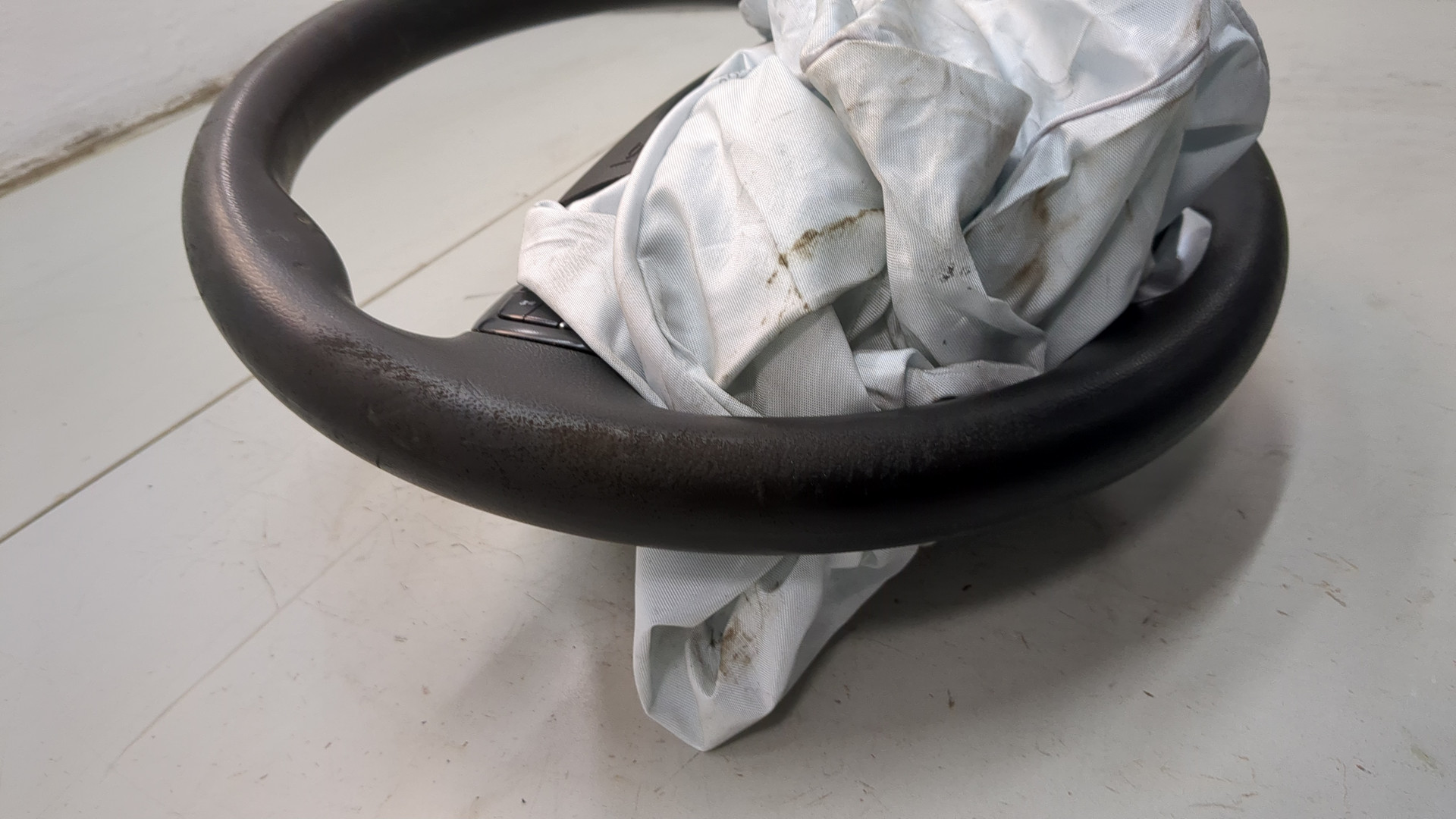 Рулевое колесо (руль)