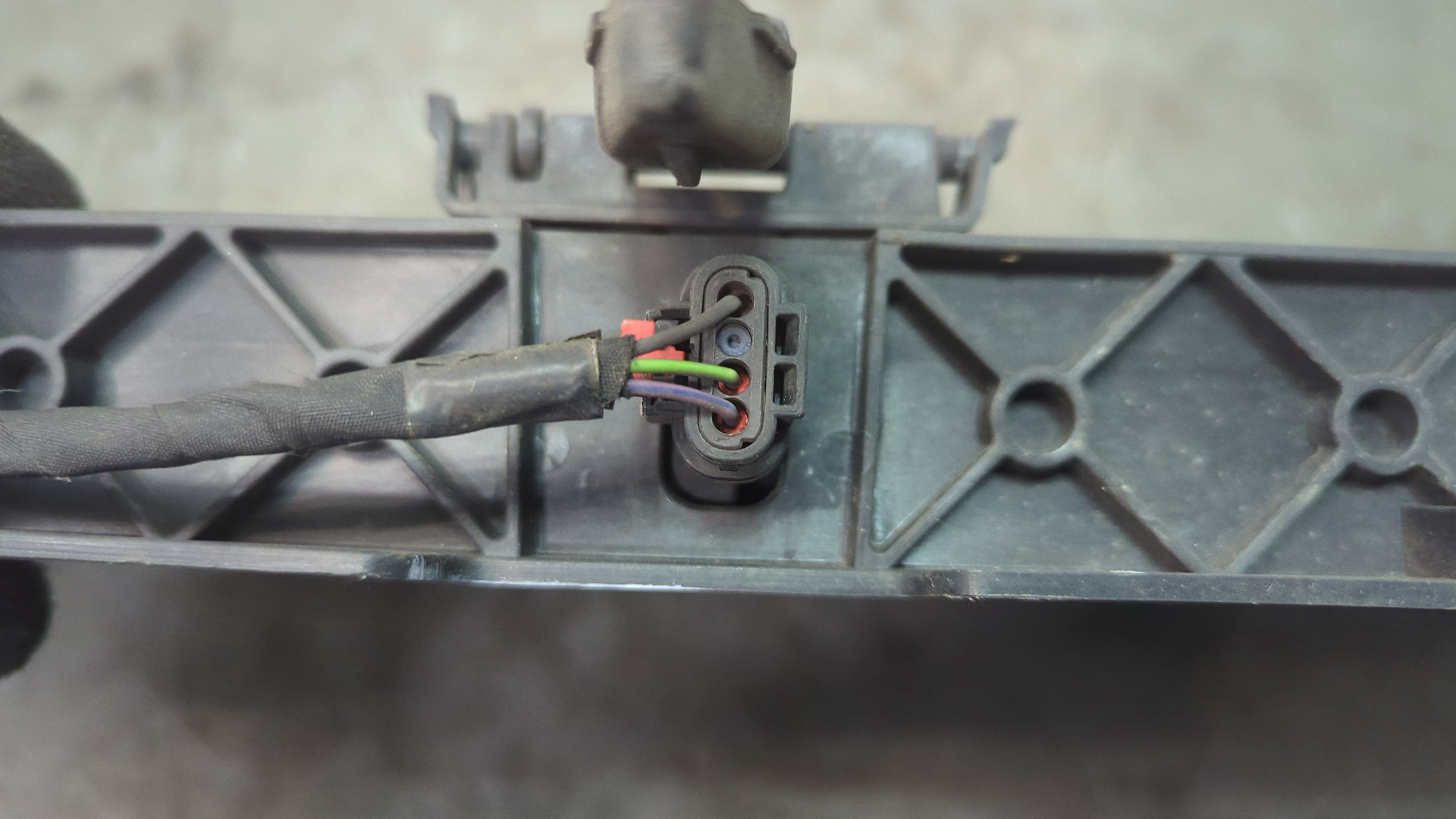 Жалюзи (воздуховод) бампера переднего