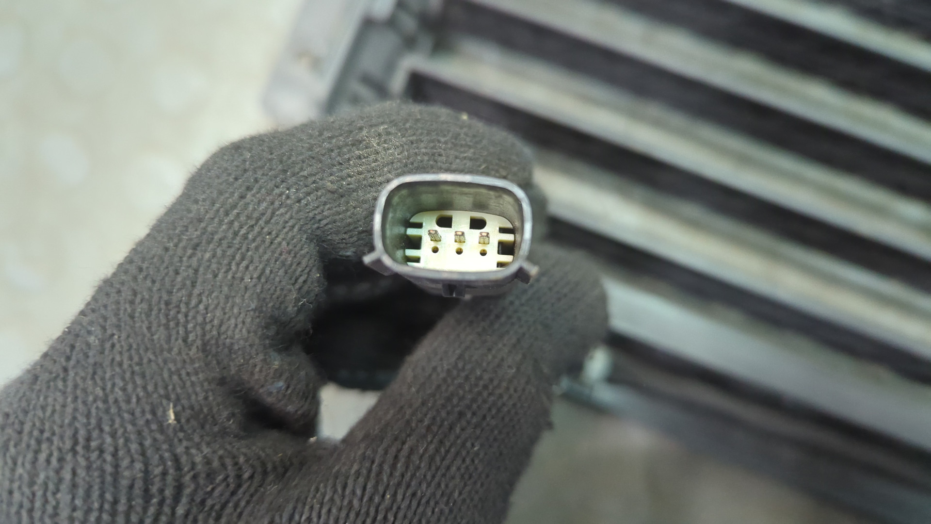 Жалюзи (воздуховод) бампера переднего