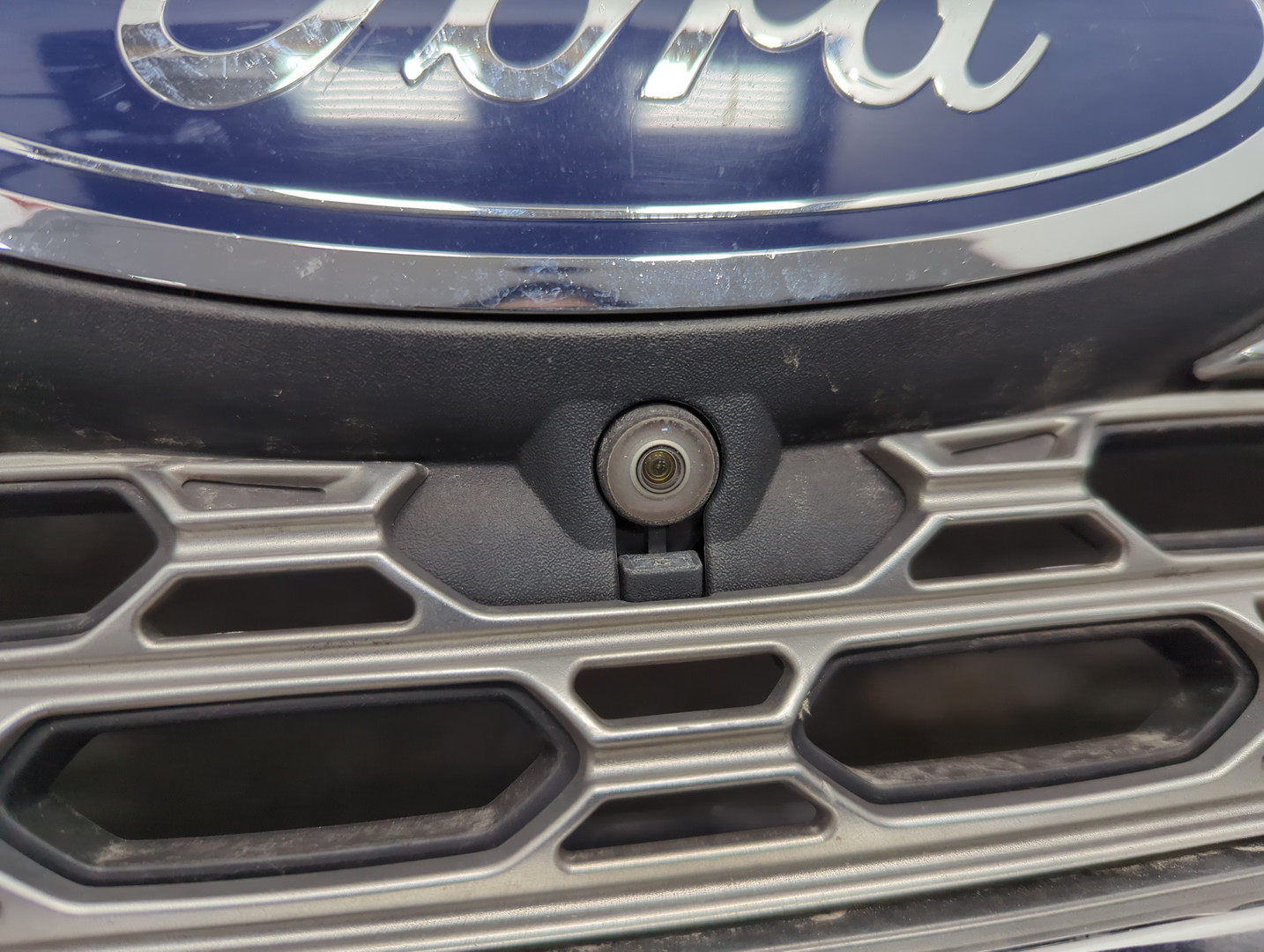 Решетка радиатора