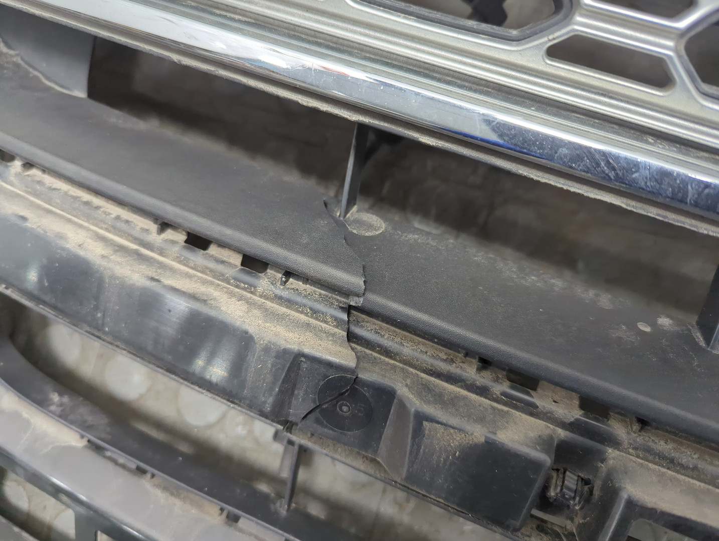 Решетка радиатора