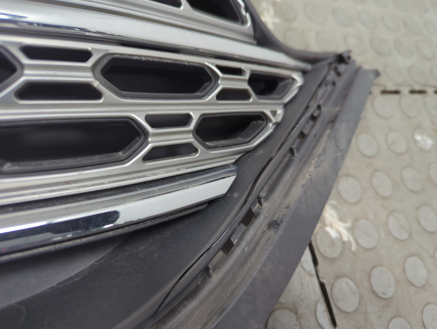 Решетка радиатора