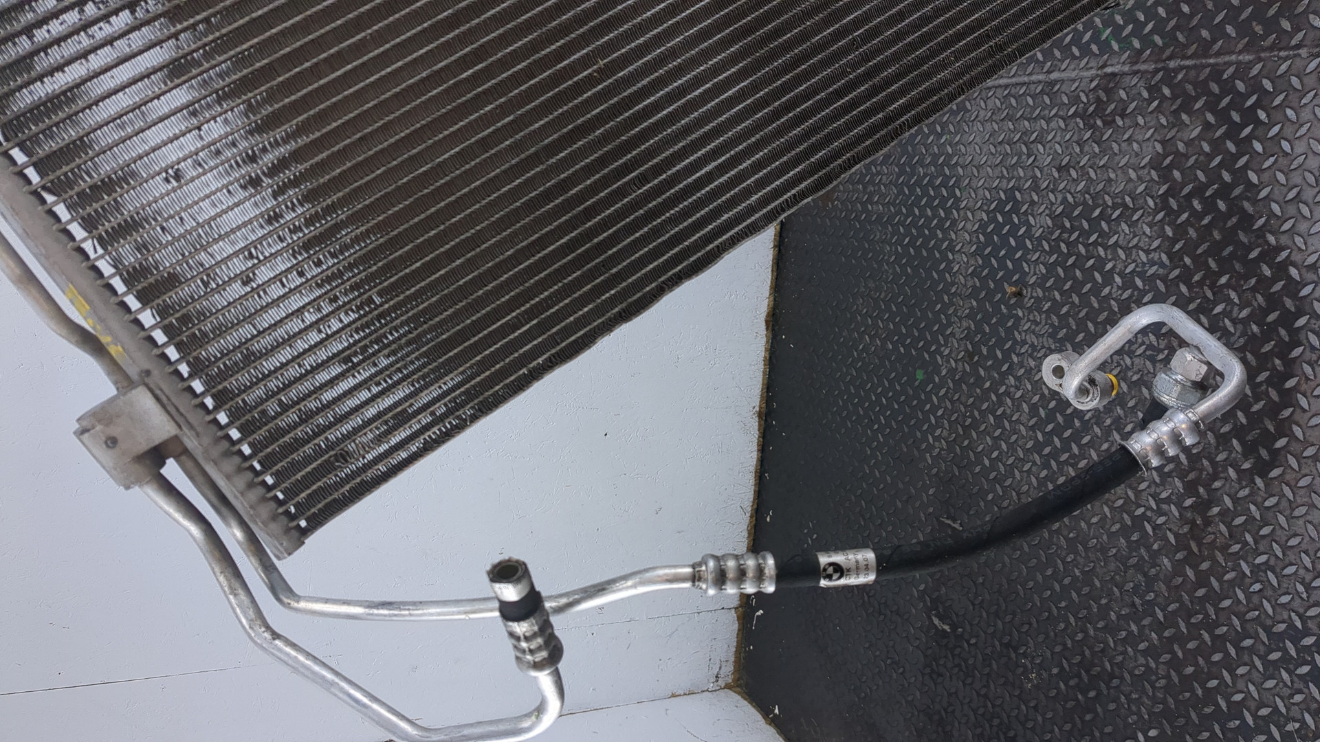 Радиатор кондиционера / конденсер