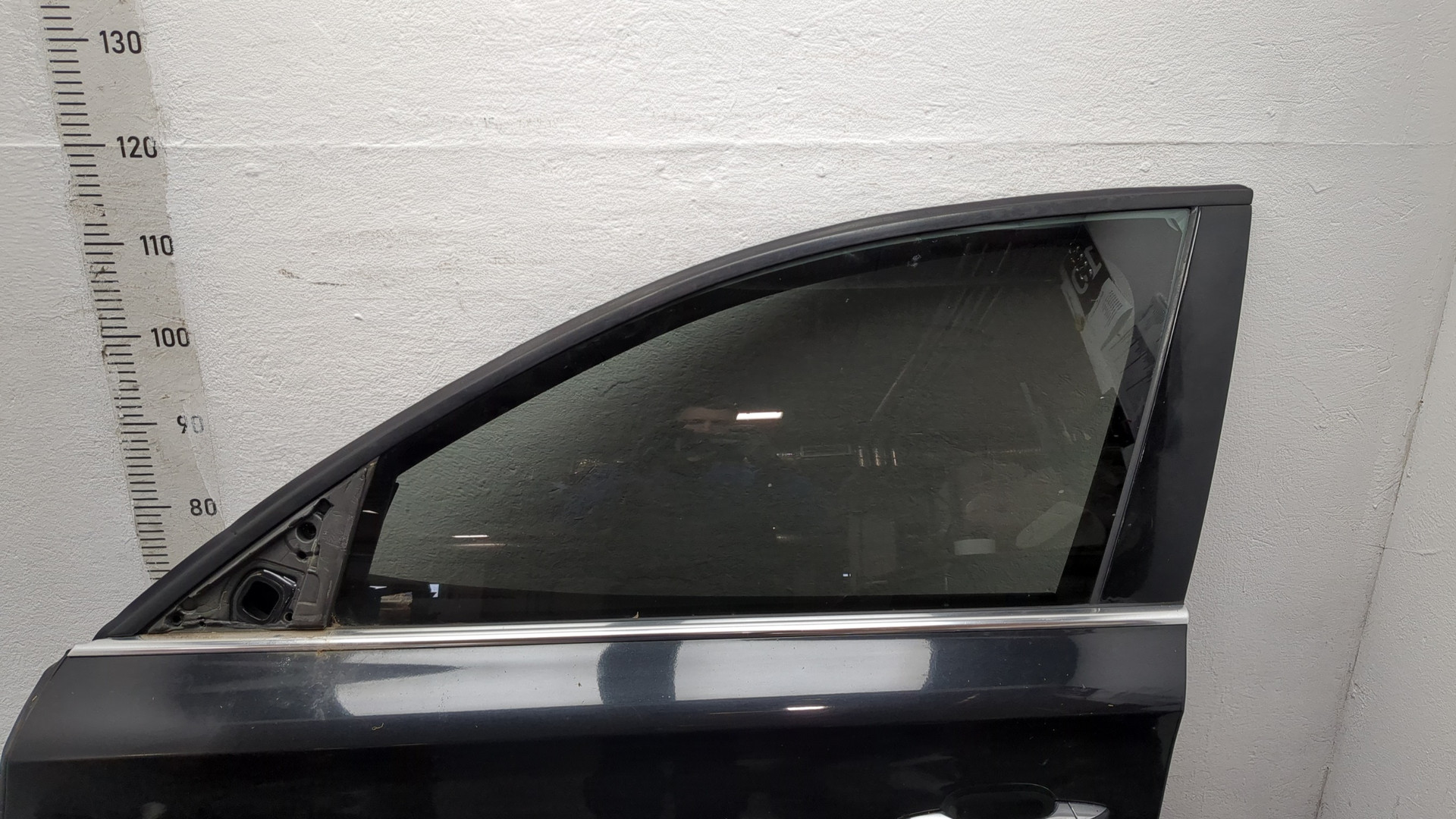 Дверь передняя левая