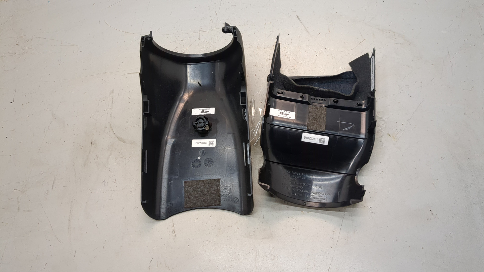 Кожух рулевой колонки