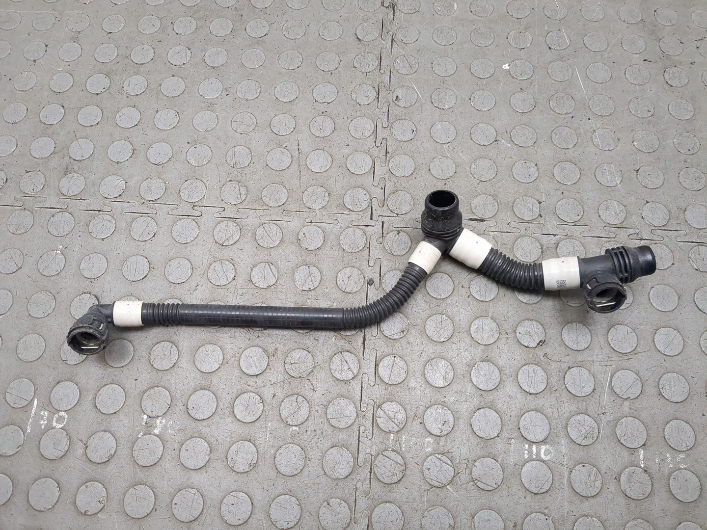 Шланг системы охлаждения