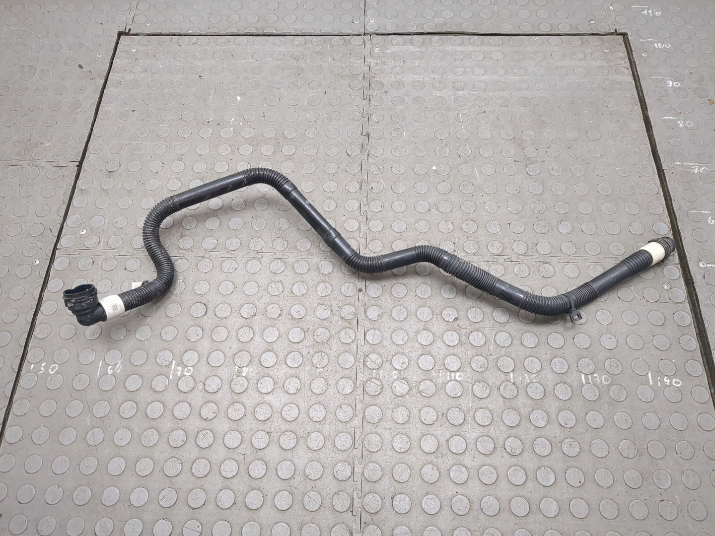 Шланг системы охлаждения