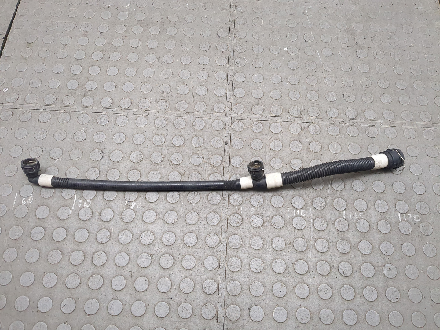 Шланг системы охлаждения