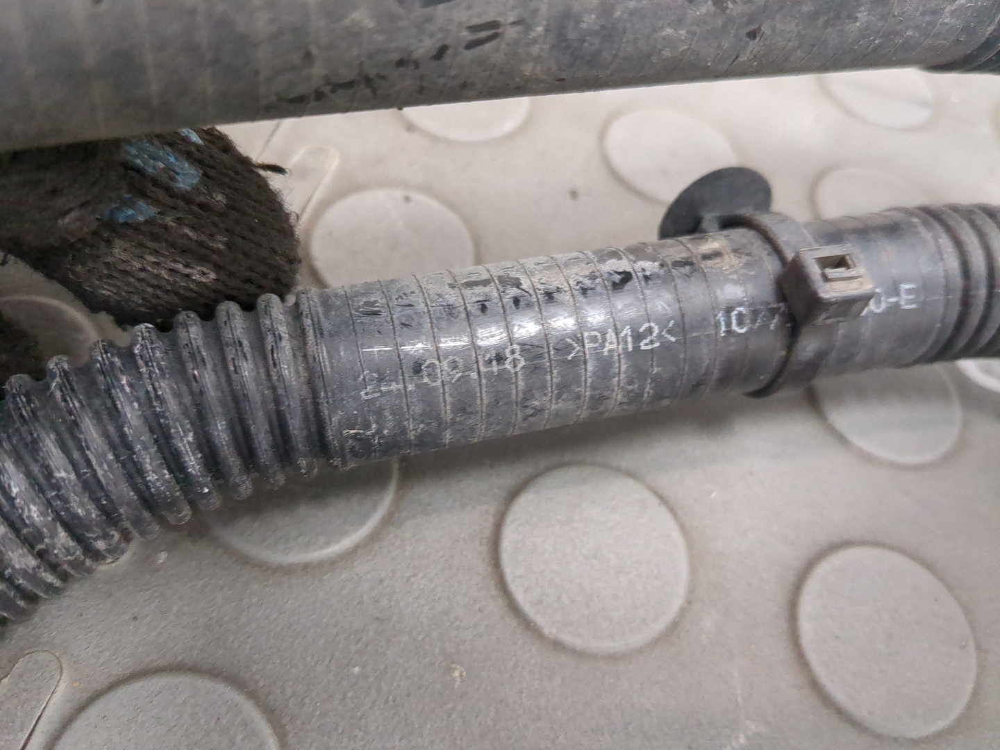 Шланг системы охлаждения