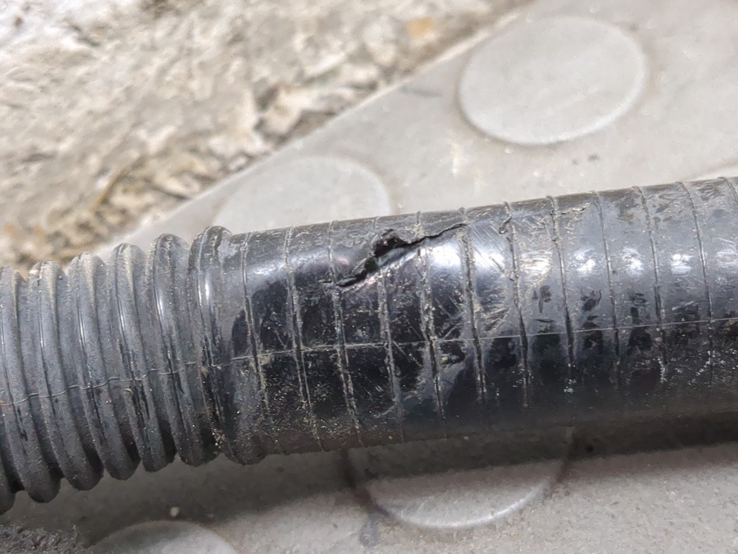 Шланг системы охлаждения