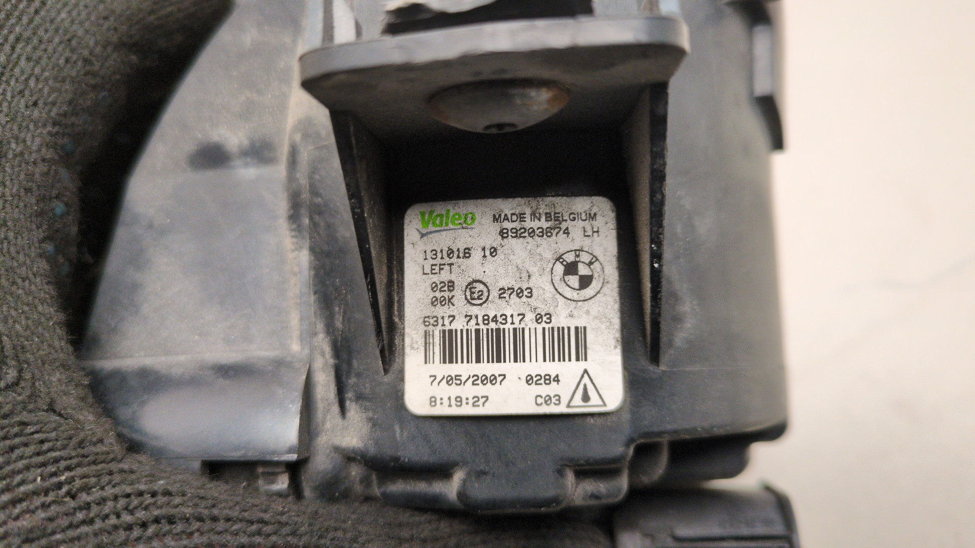 Фара противотуманная левая