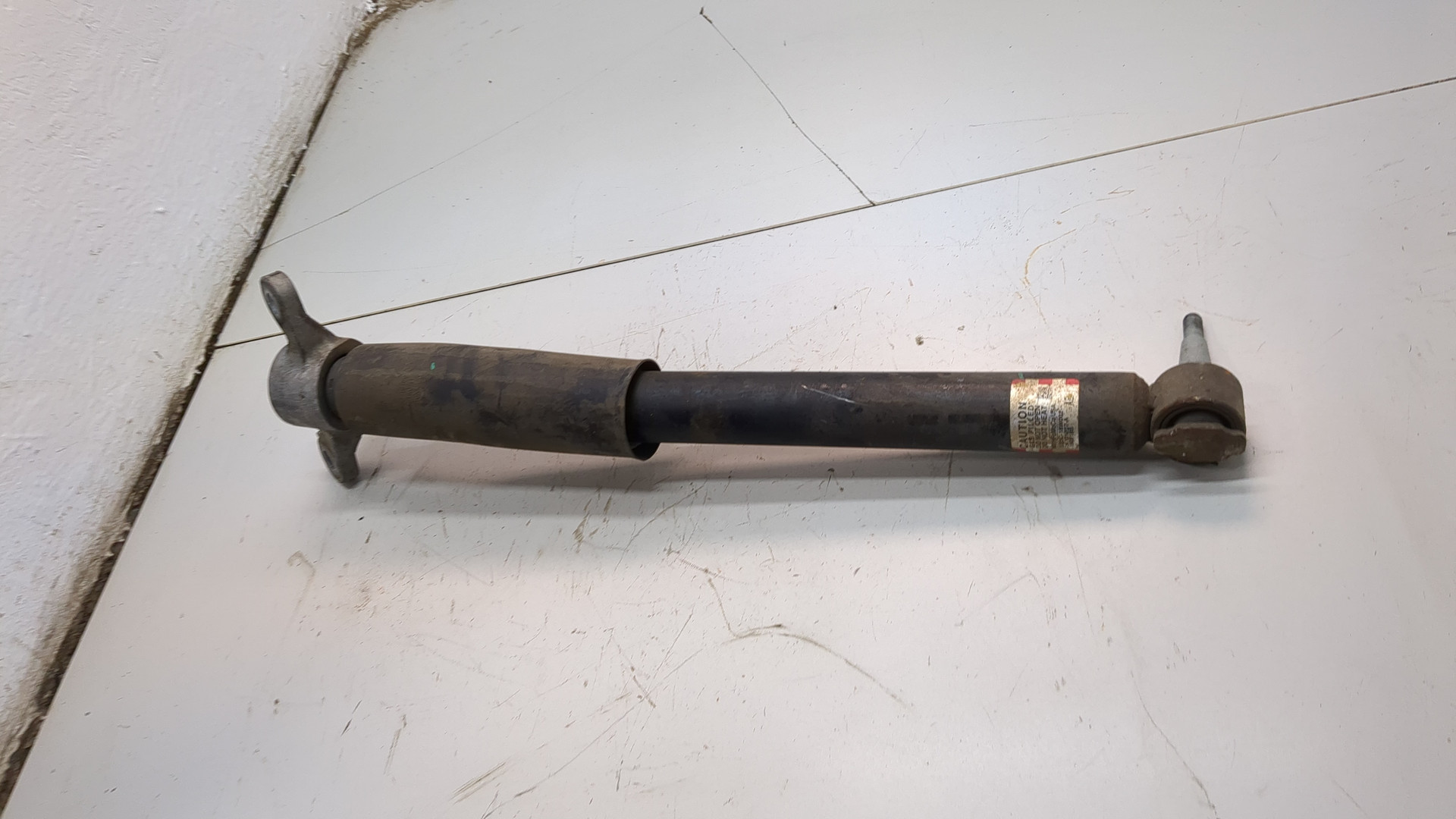 Амортизатор задний (стойка)