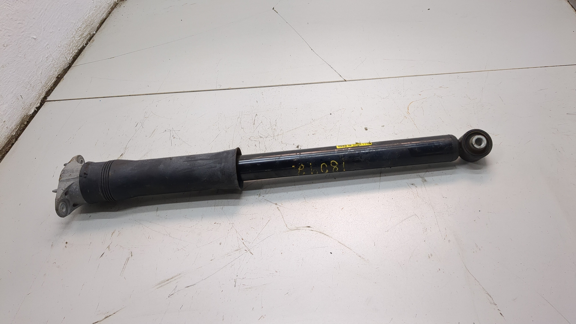 Амортизатор задний (стойка)