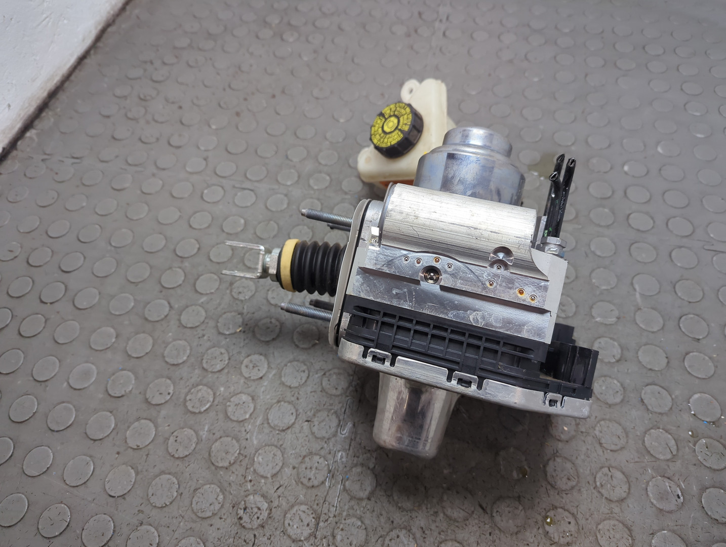 Блок ABS (насос)