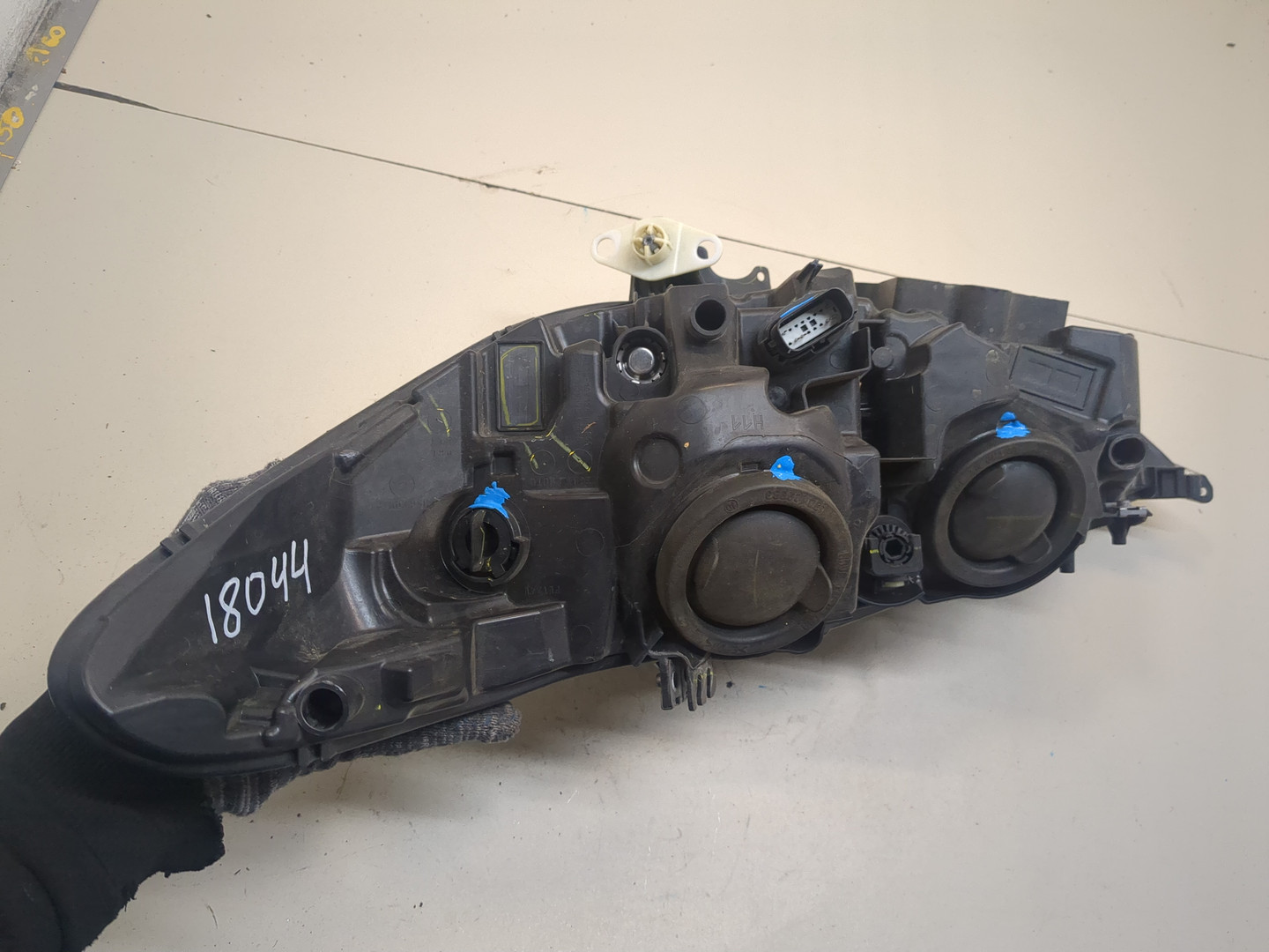 Фара правая