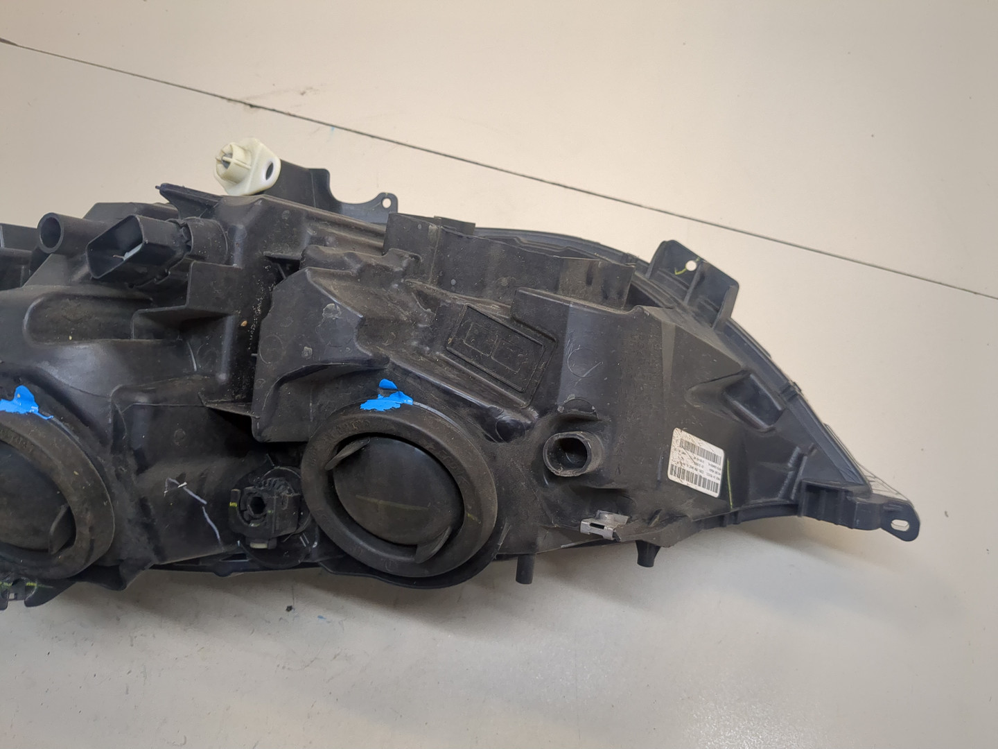 Фара правая