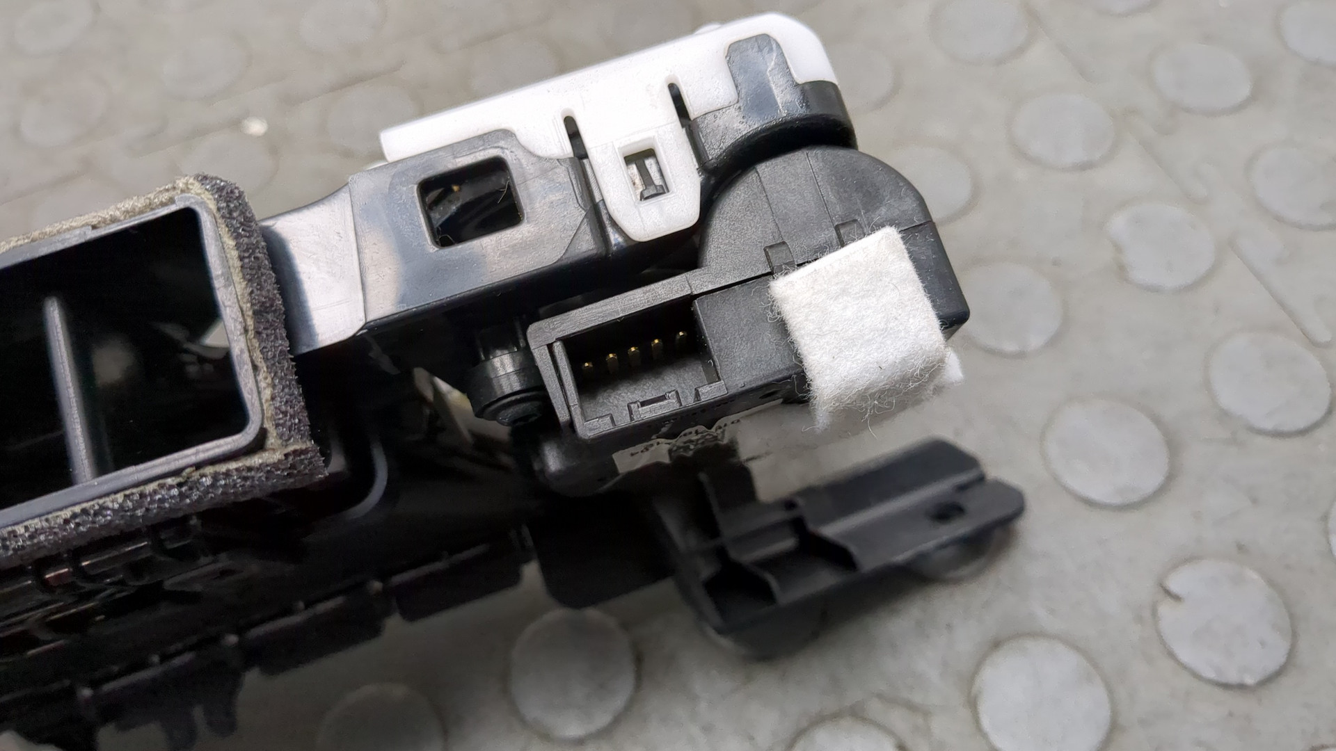 Дефлектор воздушный