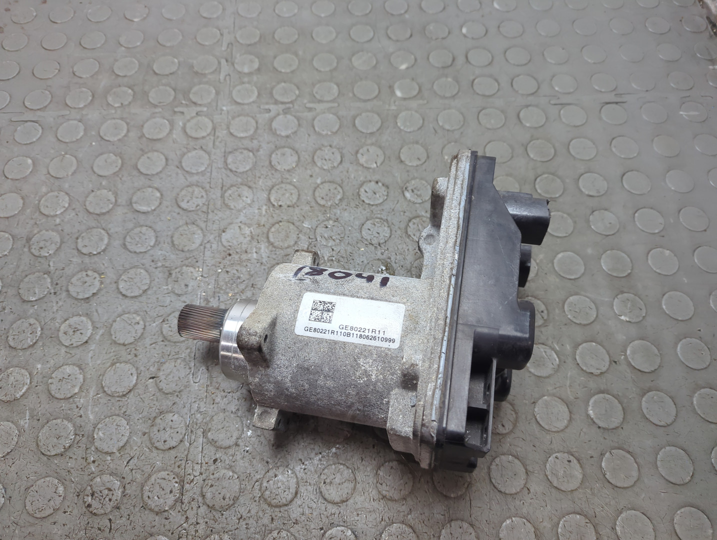 Серводвигатель рулевой рейки