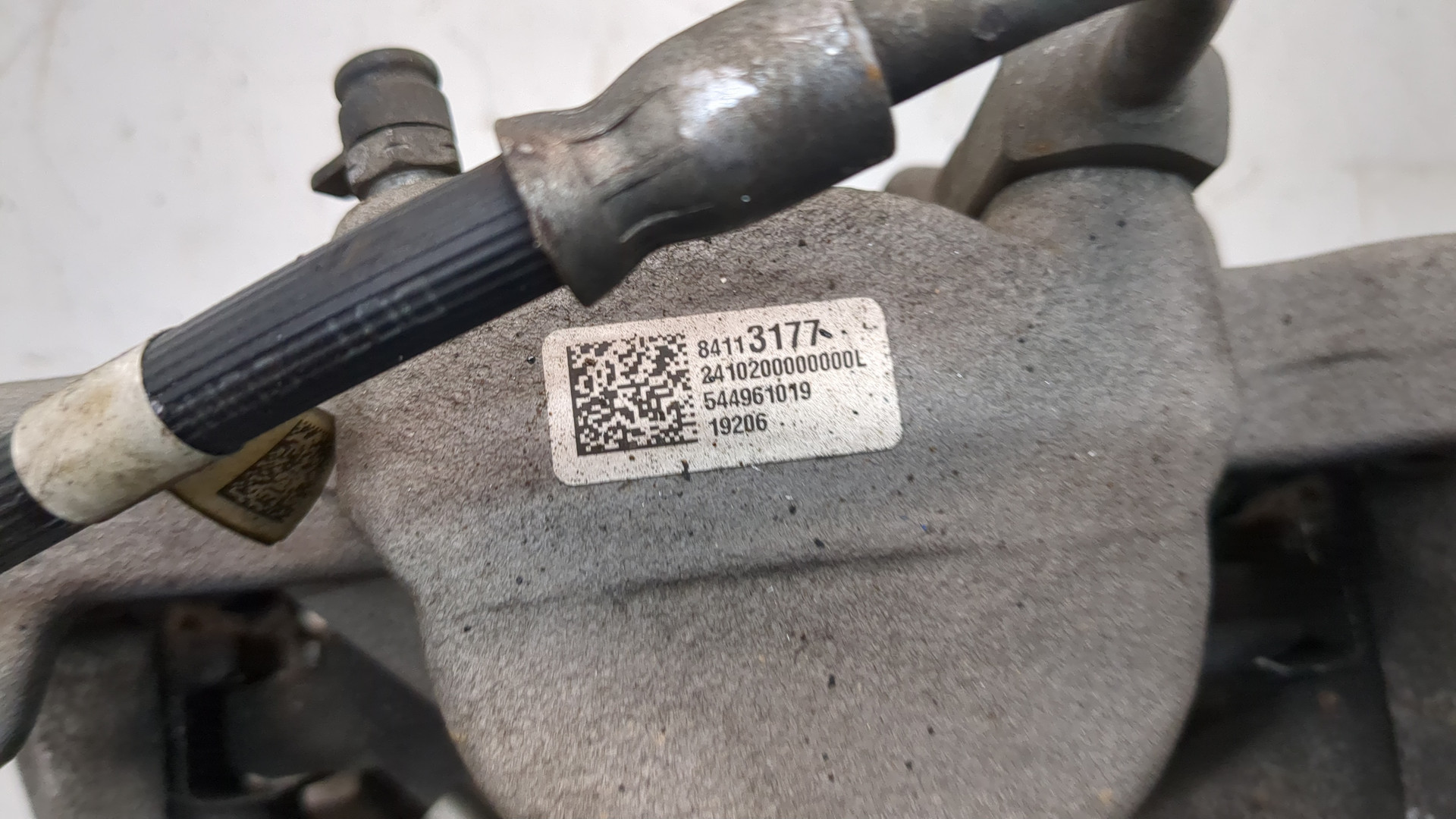 Суппорт передний левый