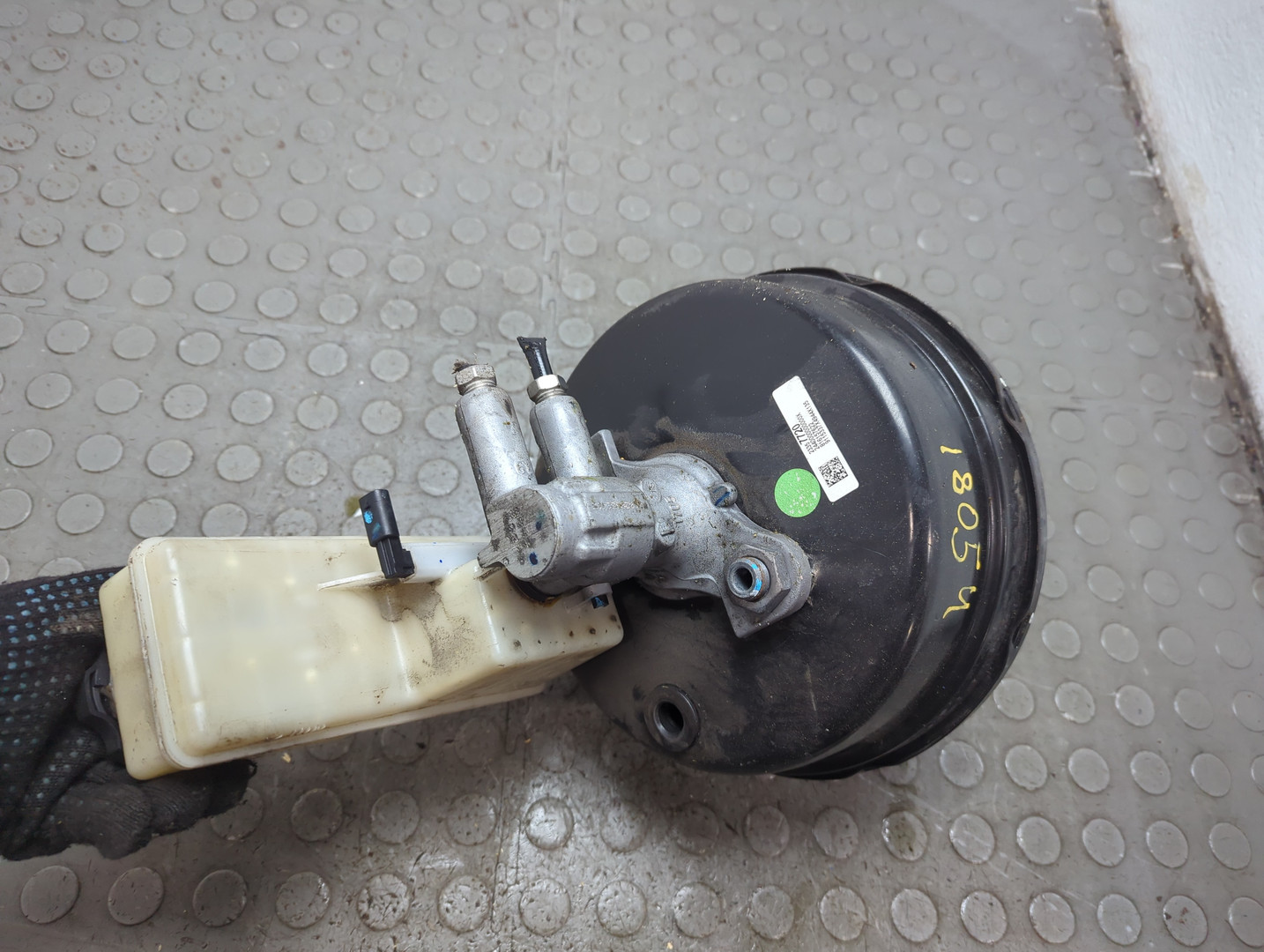 Цилиндр тормозной главный