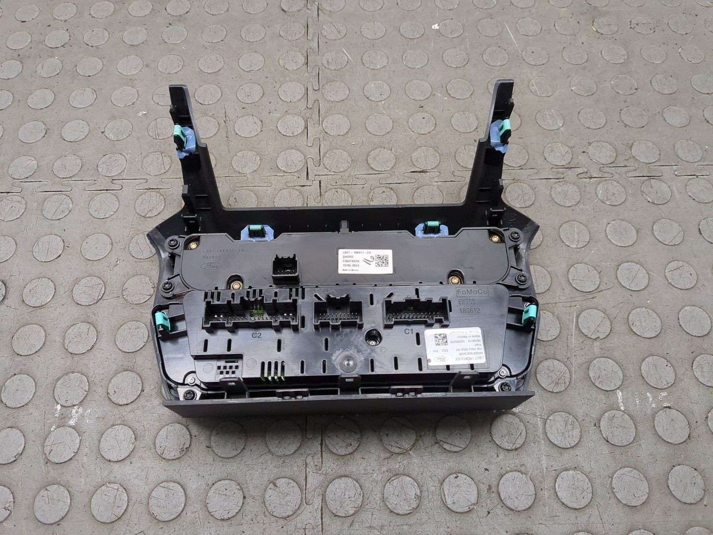 Переключатель отопителя