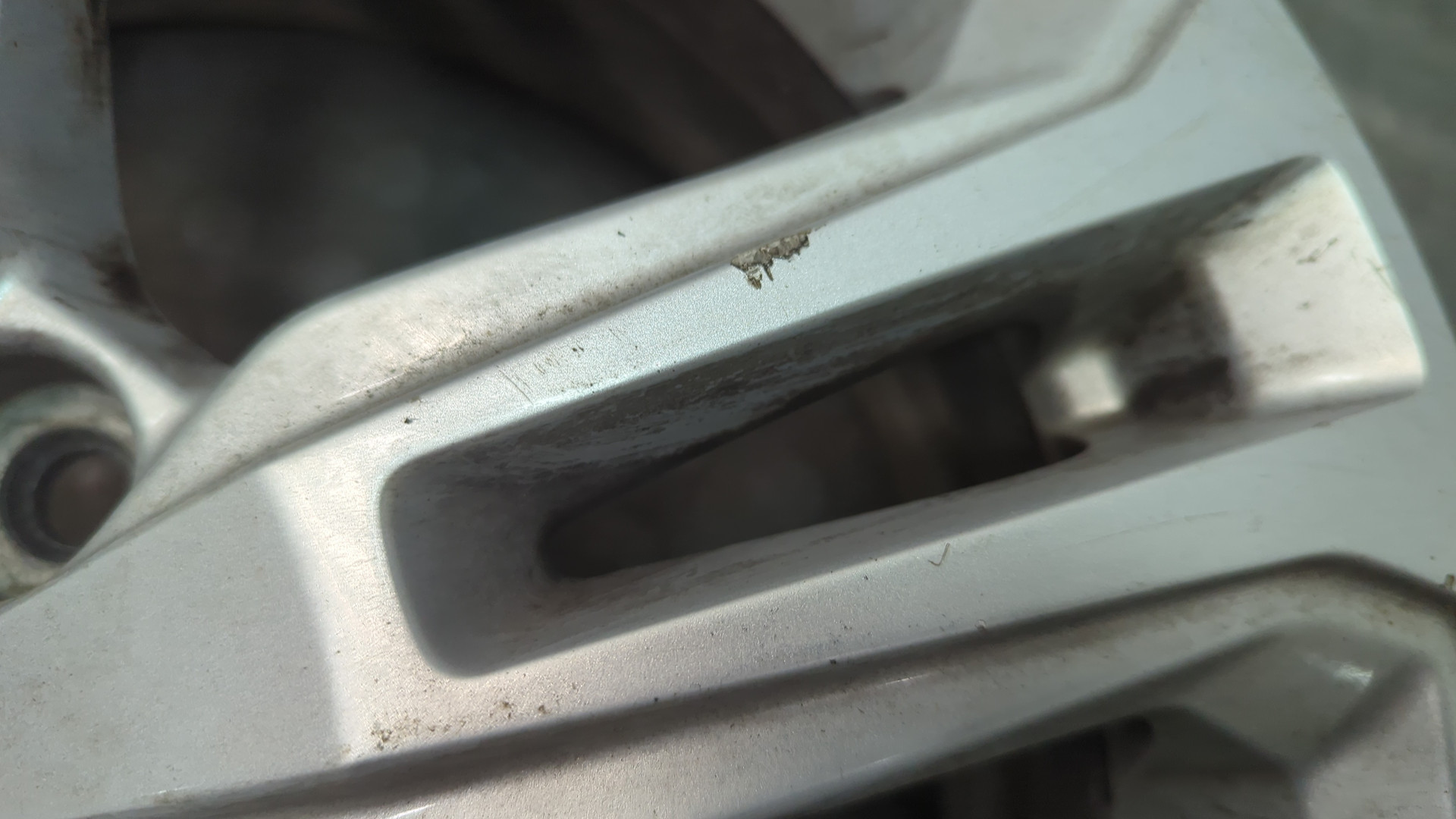 Диск колесный литой легкий сплав