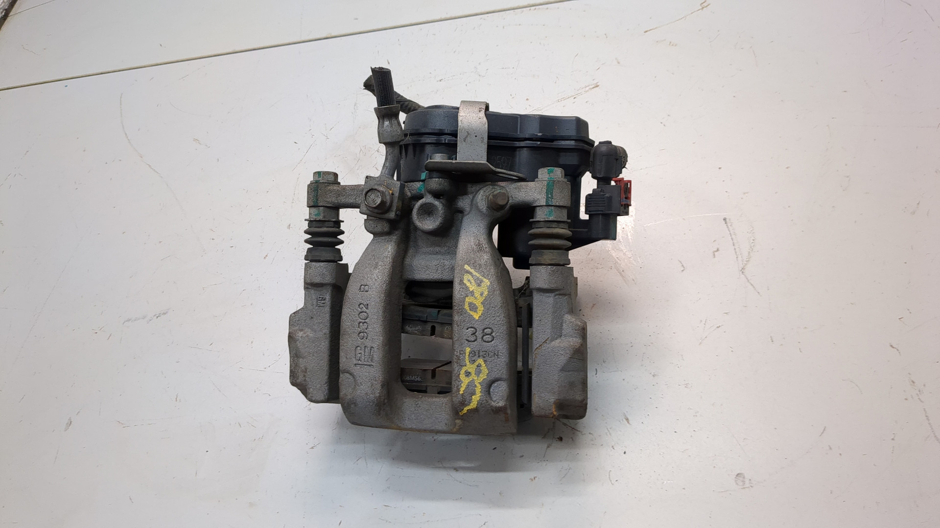 Суппорт задний правый